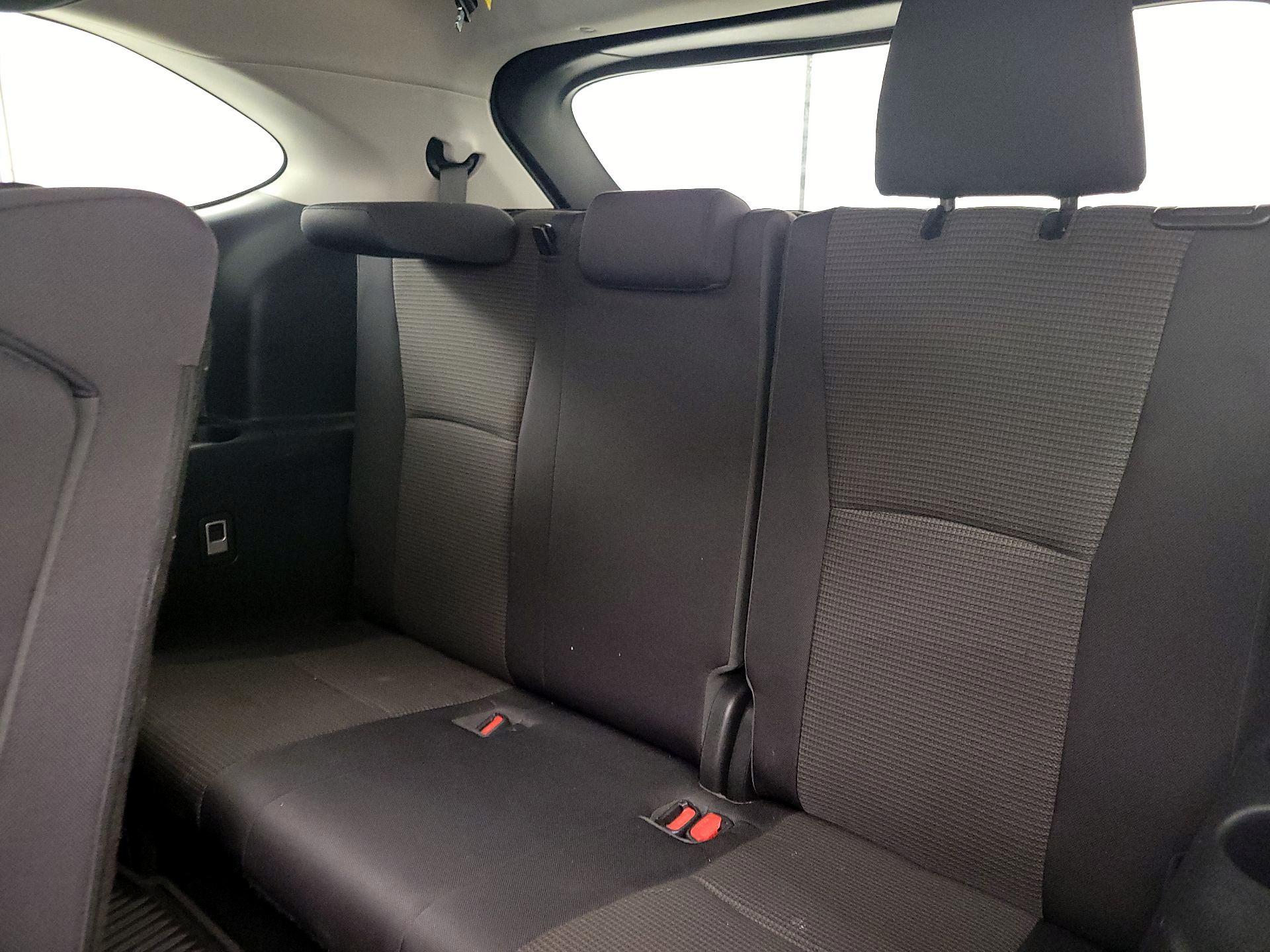 Thumbnail: 2023 Toyota Highlander - 20