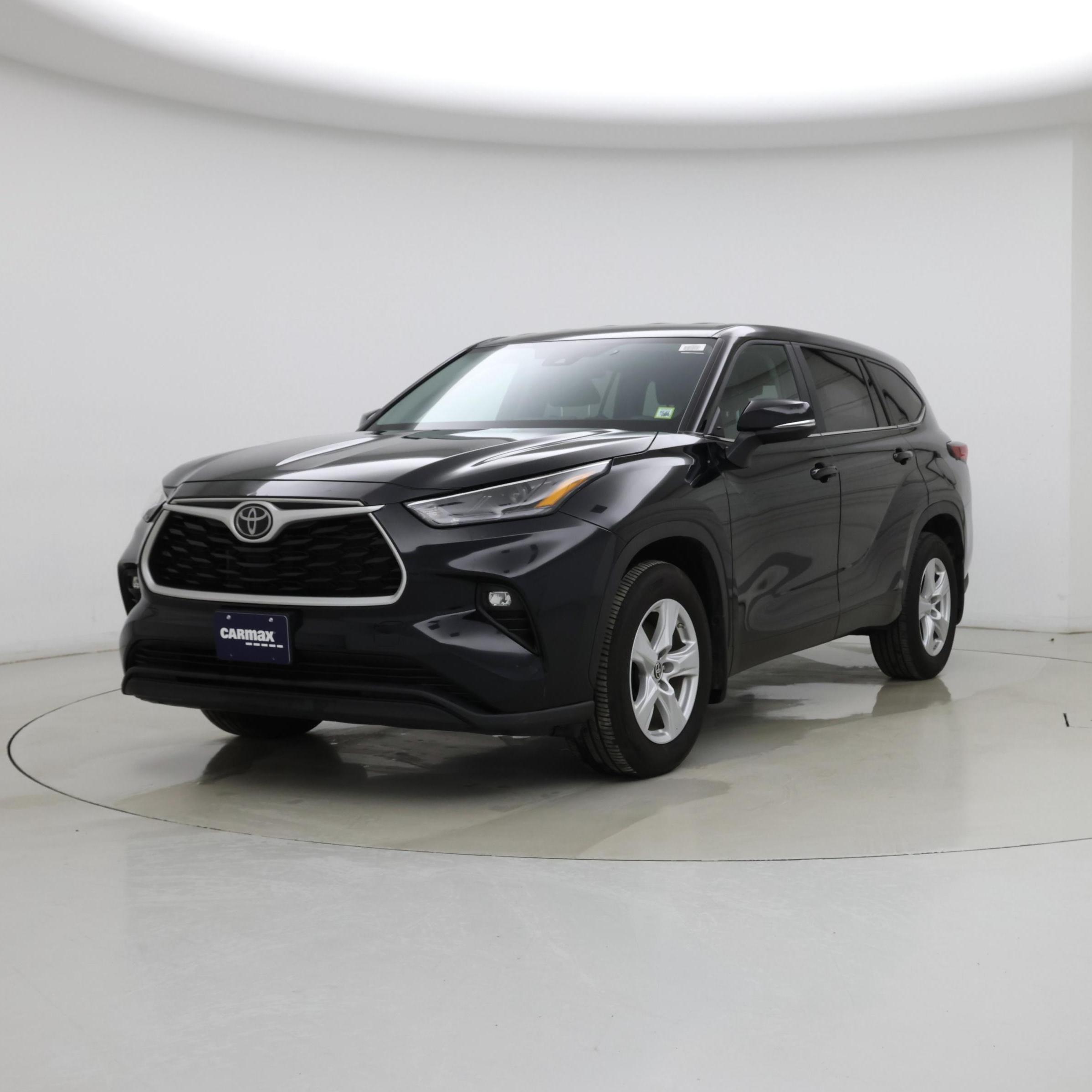 Thumbnail: 2023 Toyota Highlander - 4