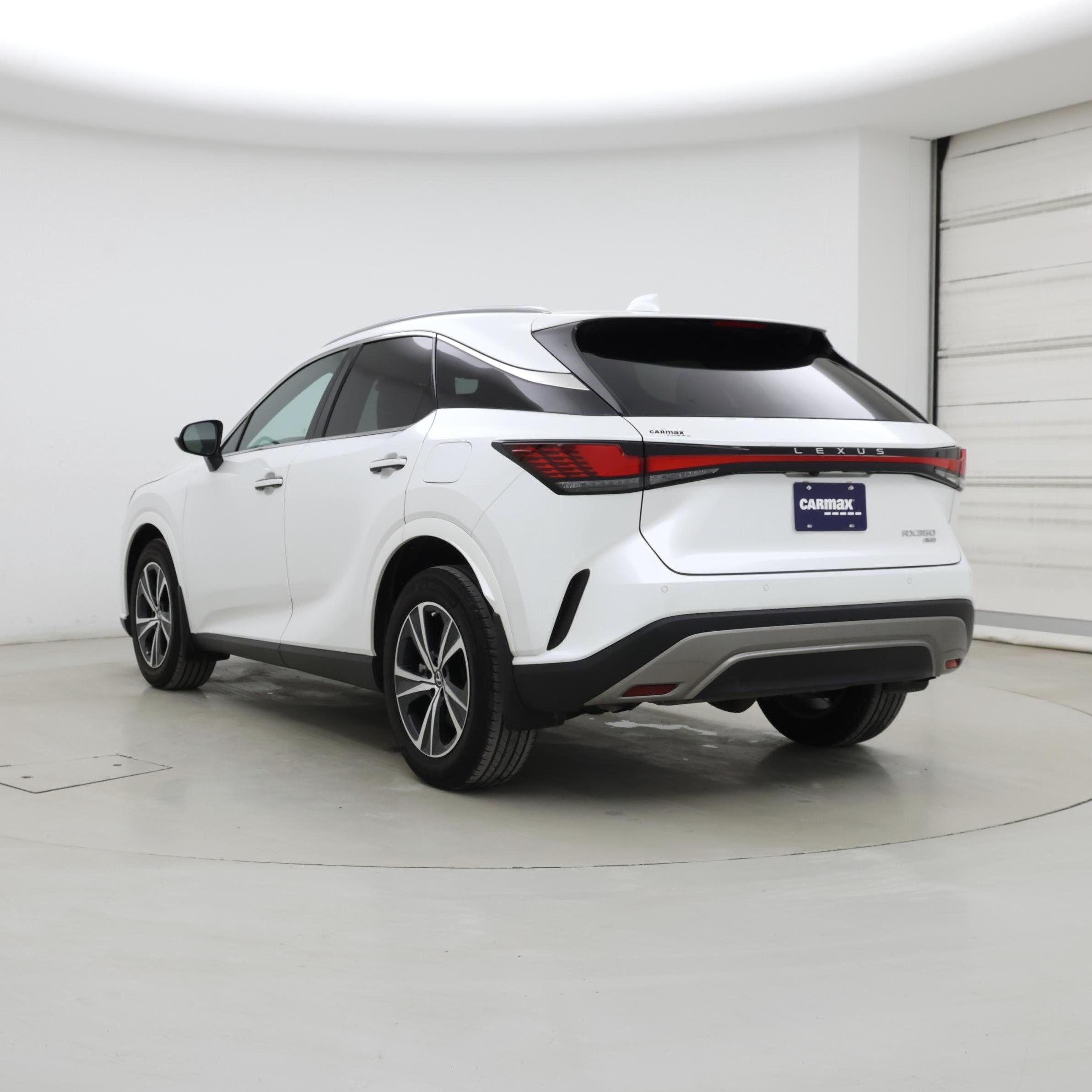 Thumbnail: 2024 Lexus RX - 2