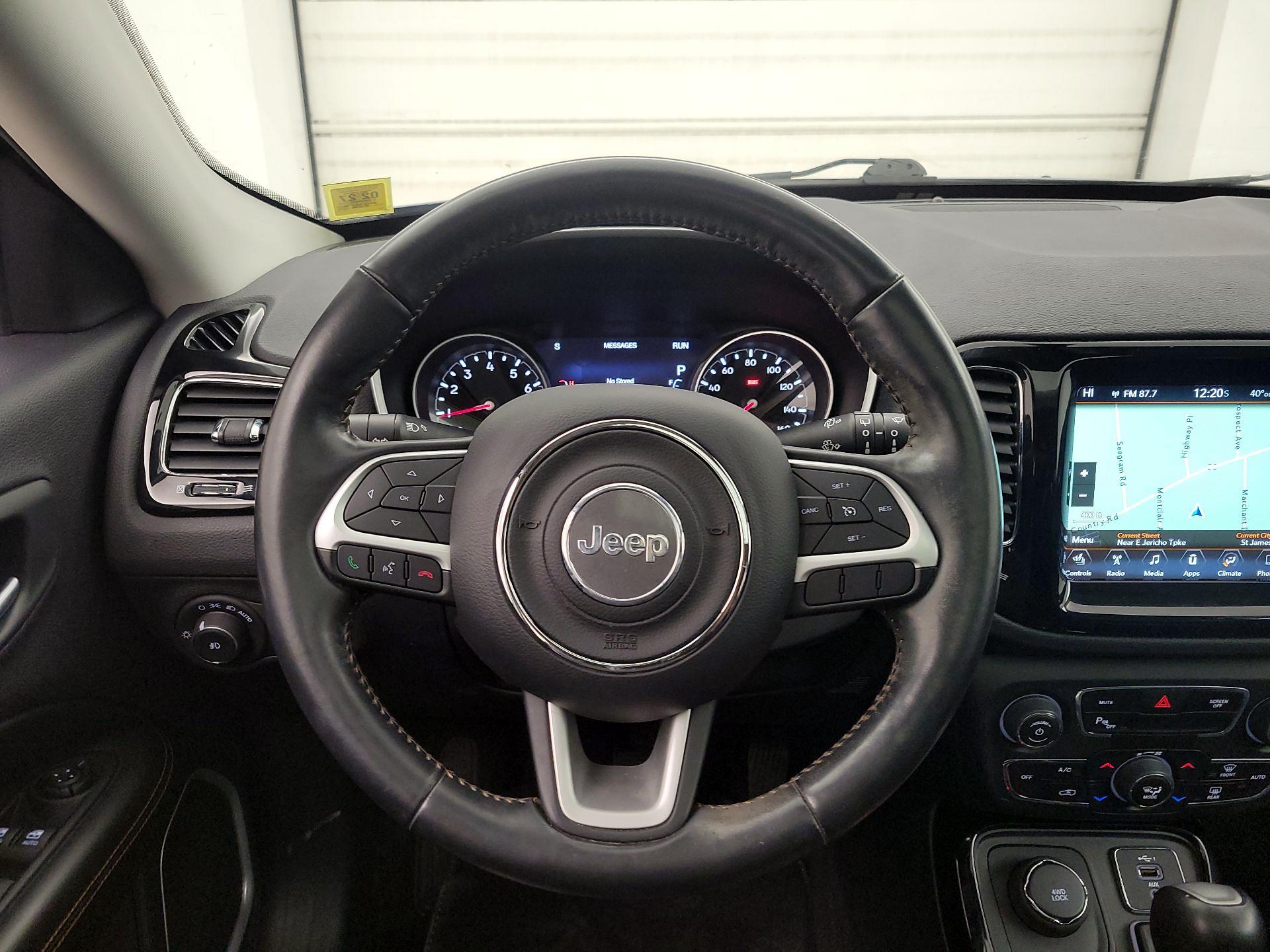 Thumbnail: 2018 Jeep Compass - 10