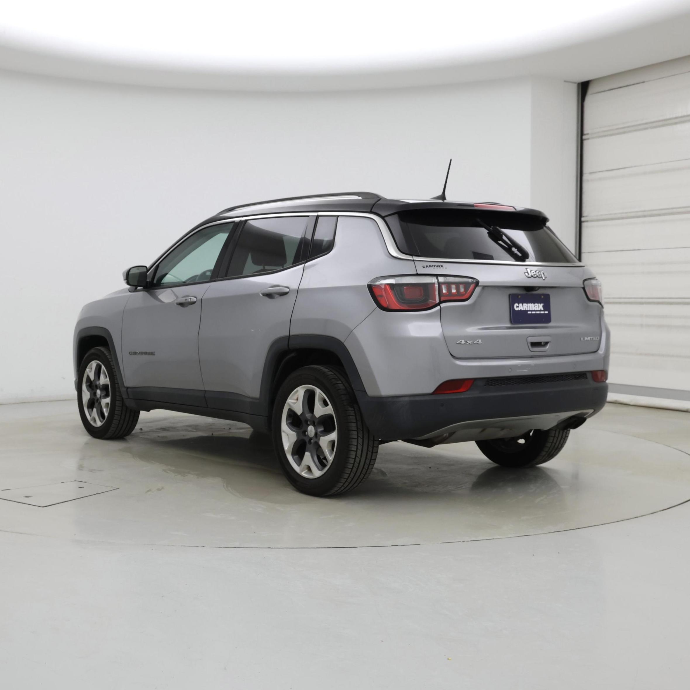 Thumbnail: 2018 Jeep Compass - 2