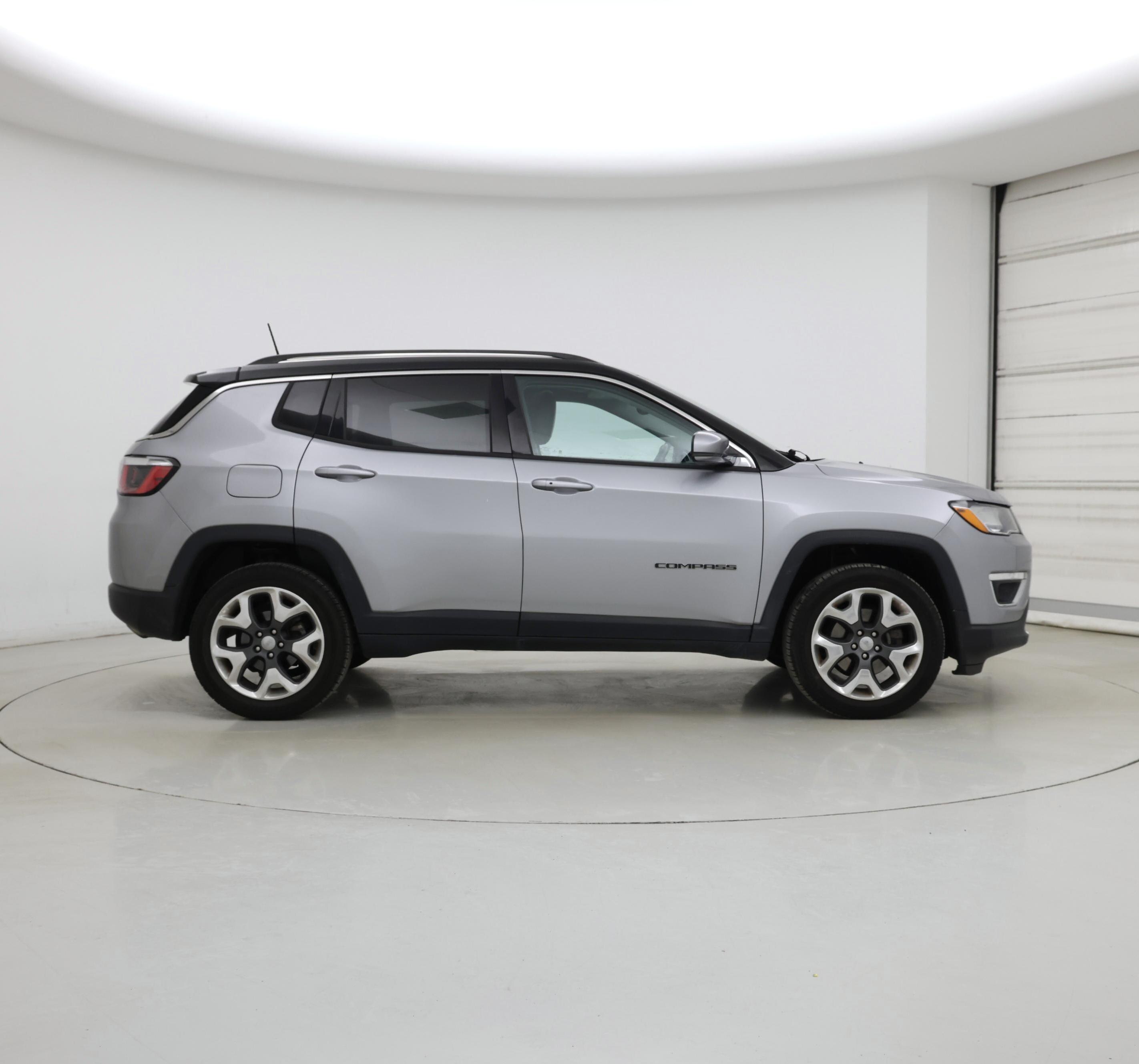 Thumbnail: 2018 Jeep Compass - 7