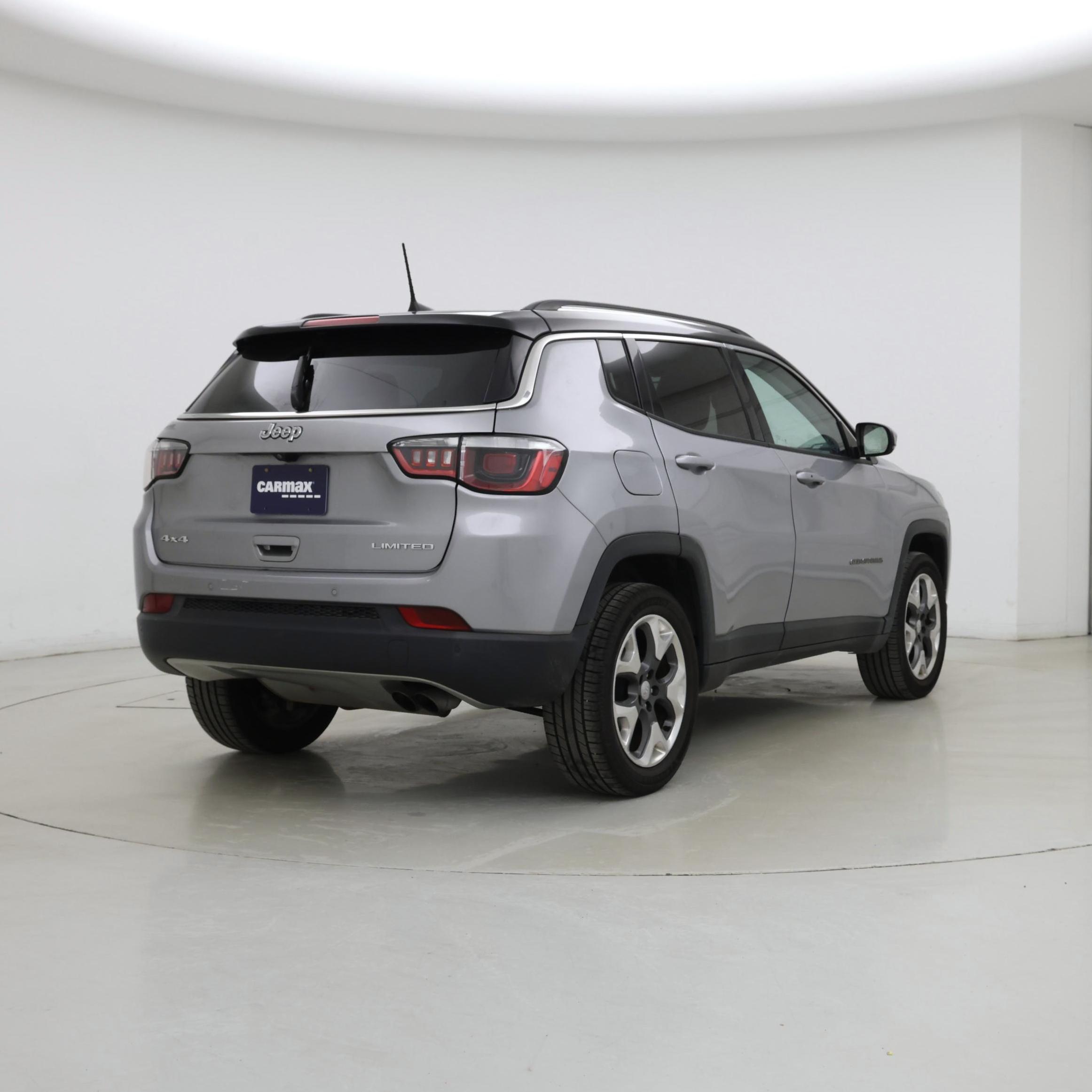 Thumbnail: 2018 Jeep Compass - 8