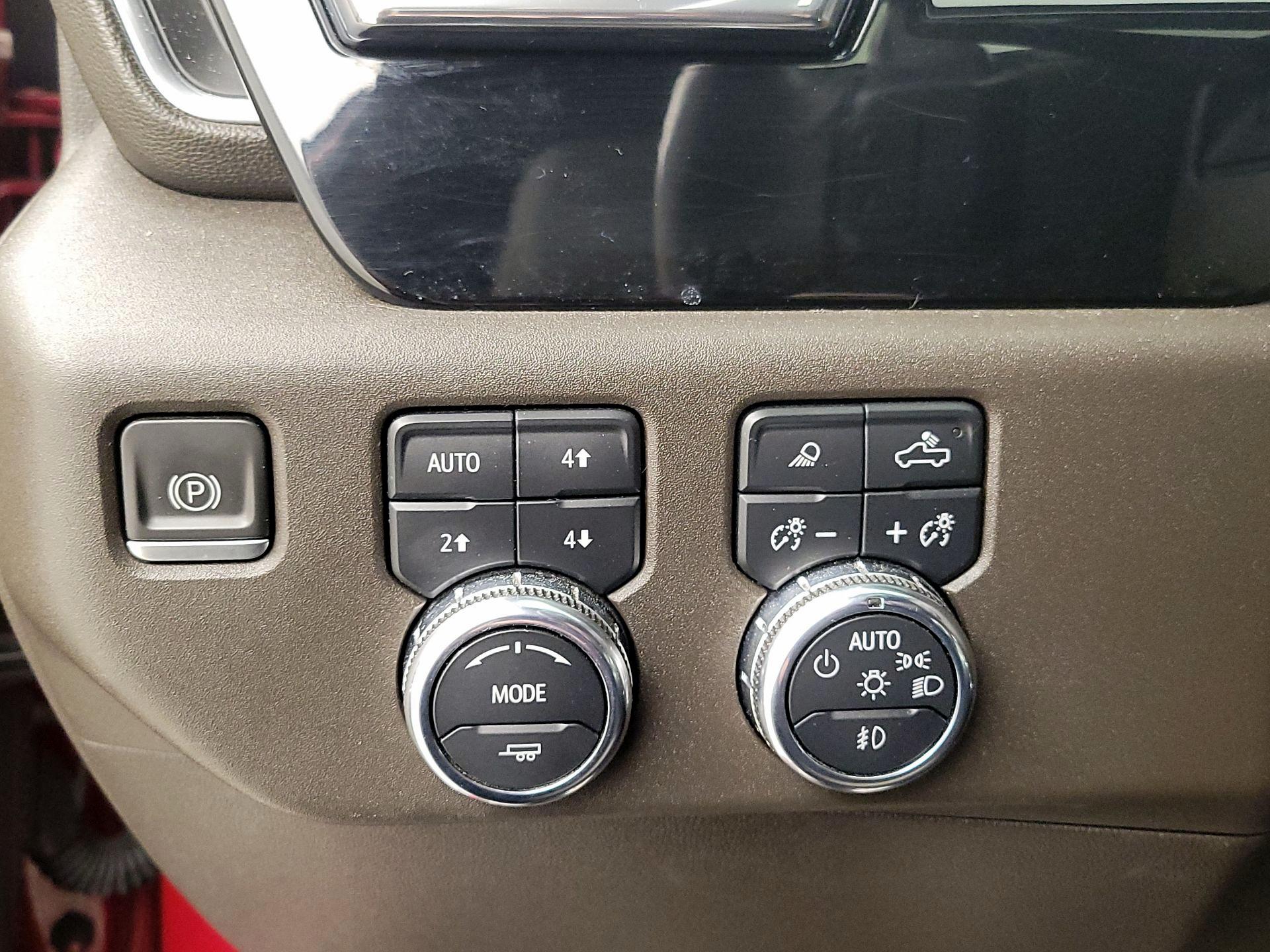 Thumbnail: 2023 GMC Sierra 1500 - 13