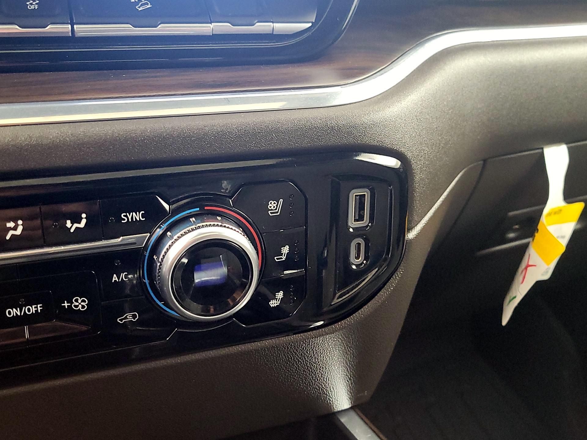 Thumbnail: 2023 GMC Sierra 1500 - 19