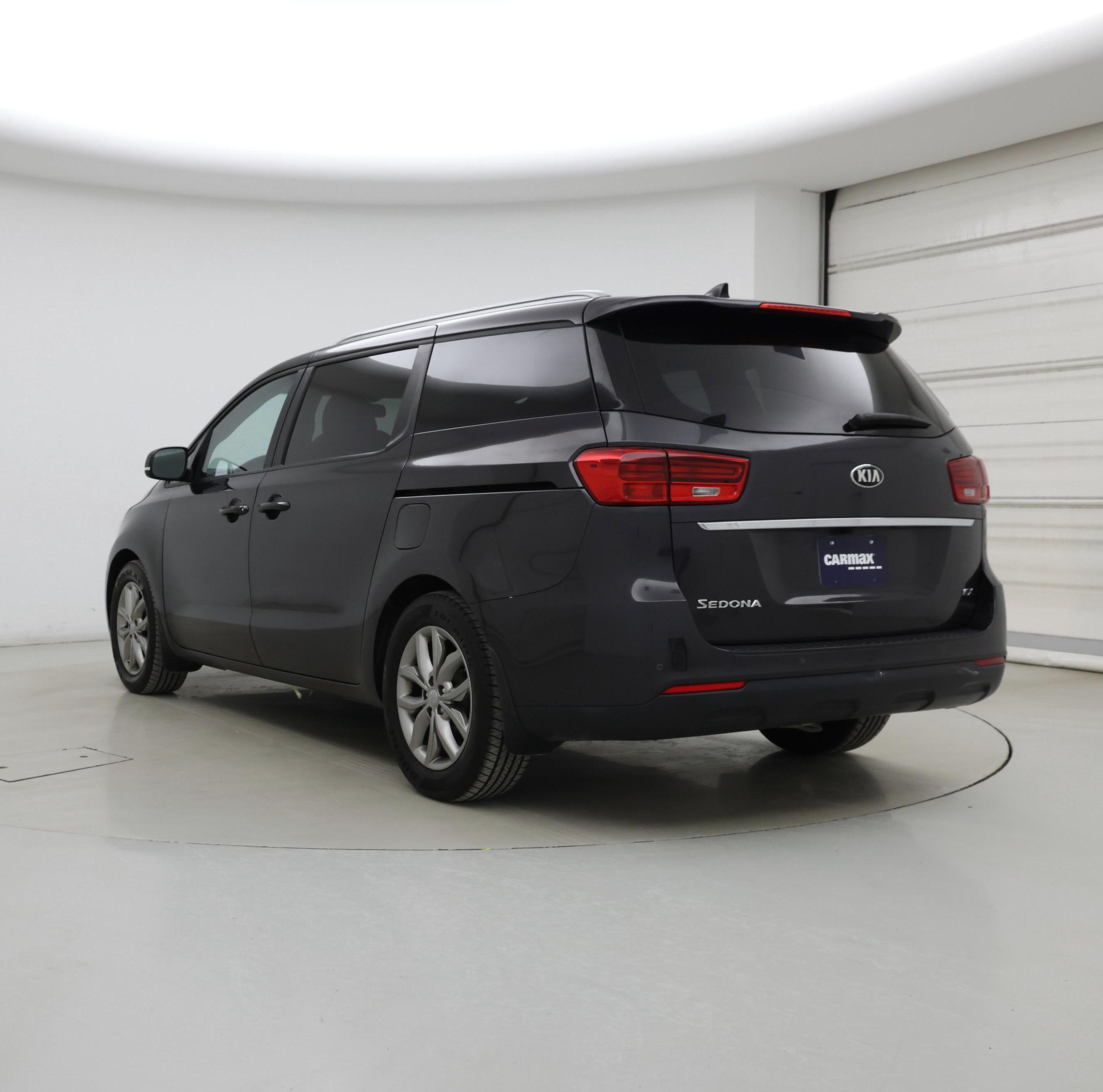 Thumbnail: 2020 Kia Sedona - 2