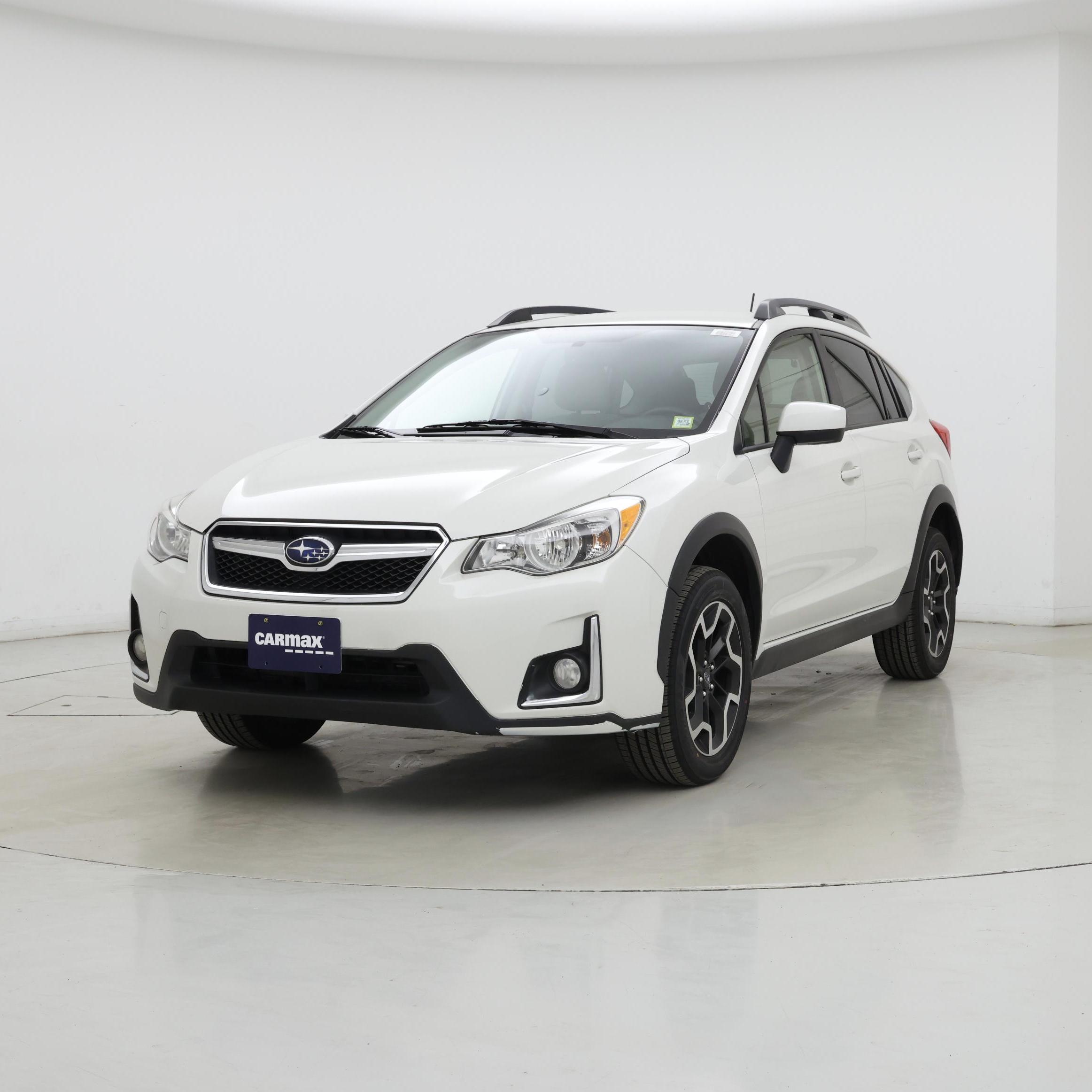 Thumbnail: 2017 Subaru Crosstrek - 4