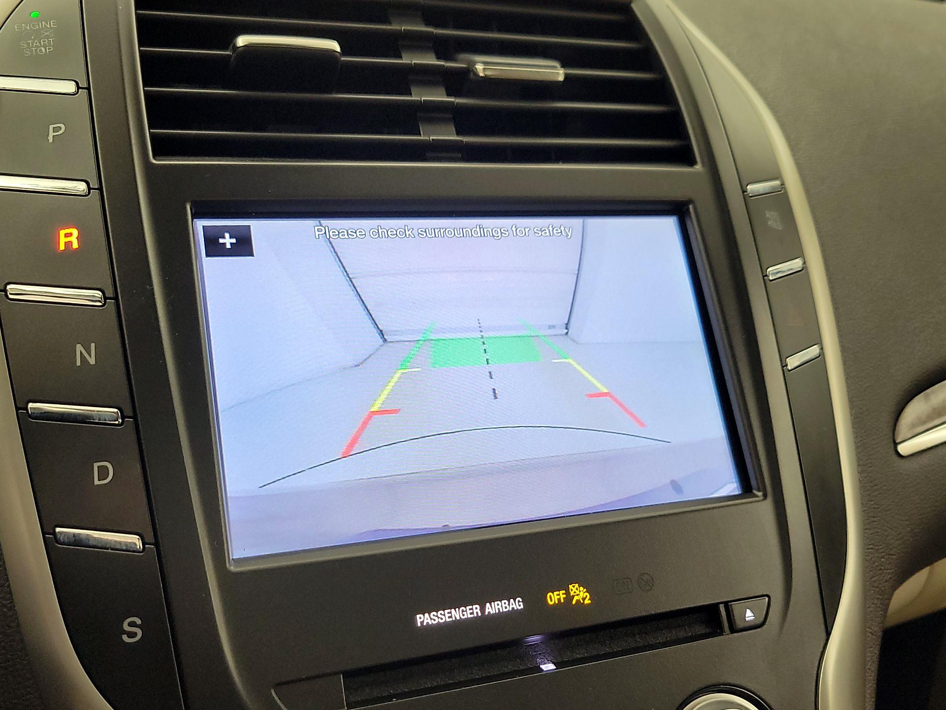 Thumbnail: 2019 Lincoln MKC - 15