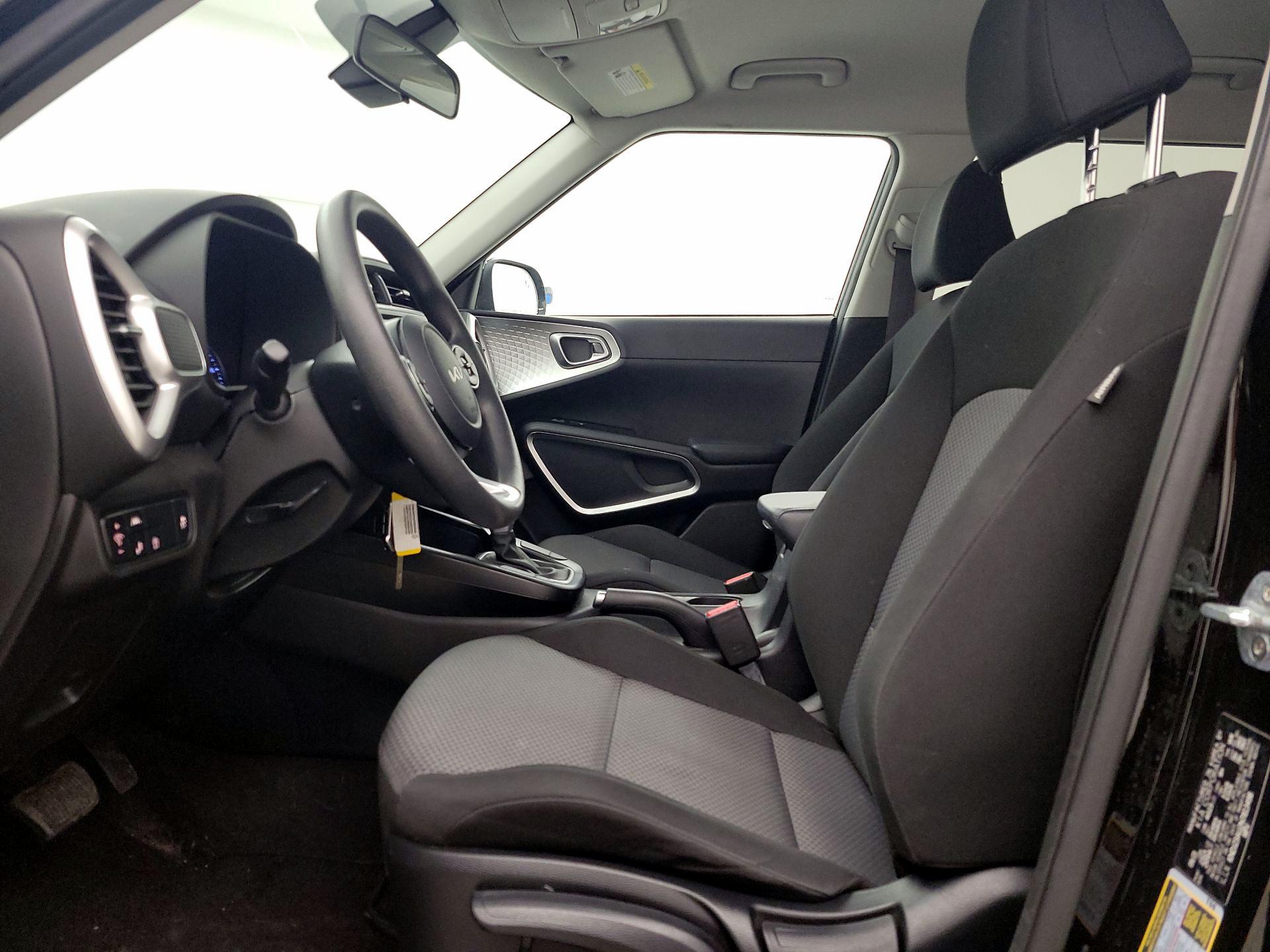 Thumbnail: 2022 Kia Soul - 11