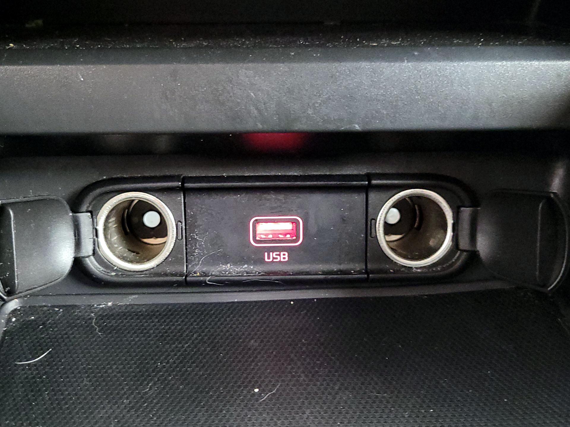 Thumbnail: 2022 Kia Soul - 18