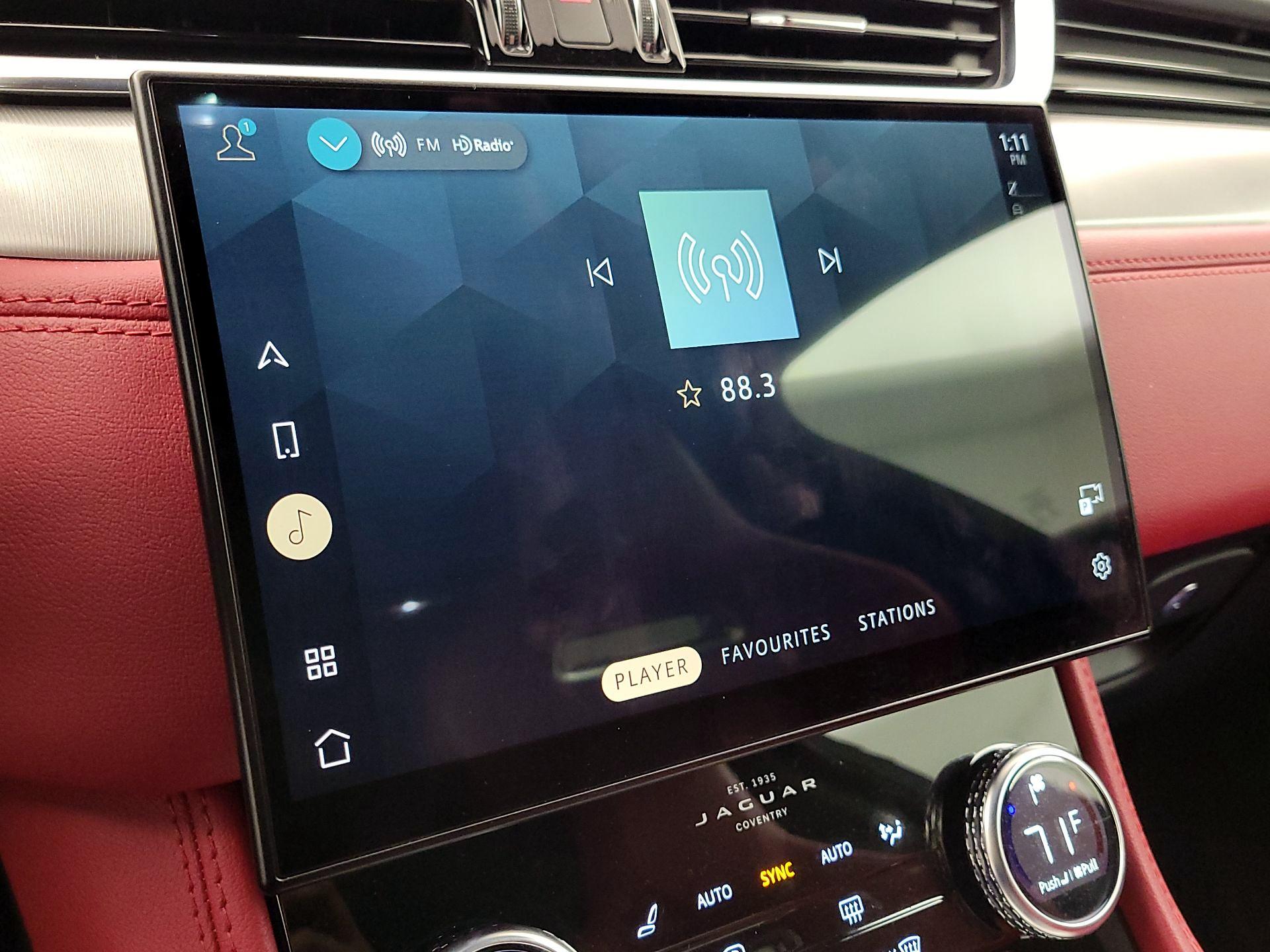 Thumbnail: 2021 Jaguar F-Pace - 16