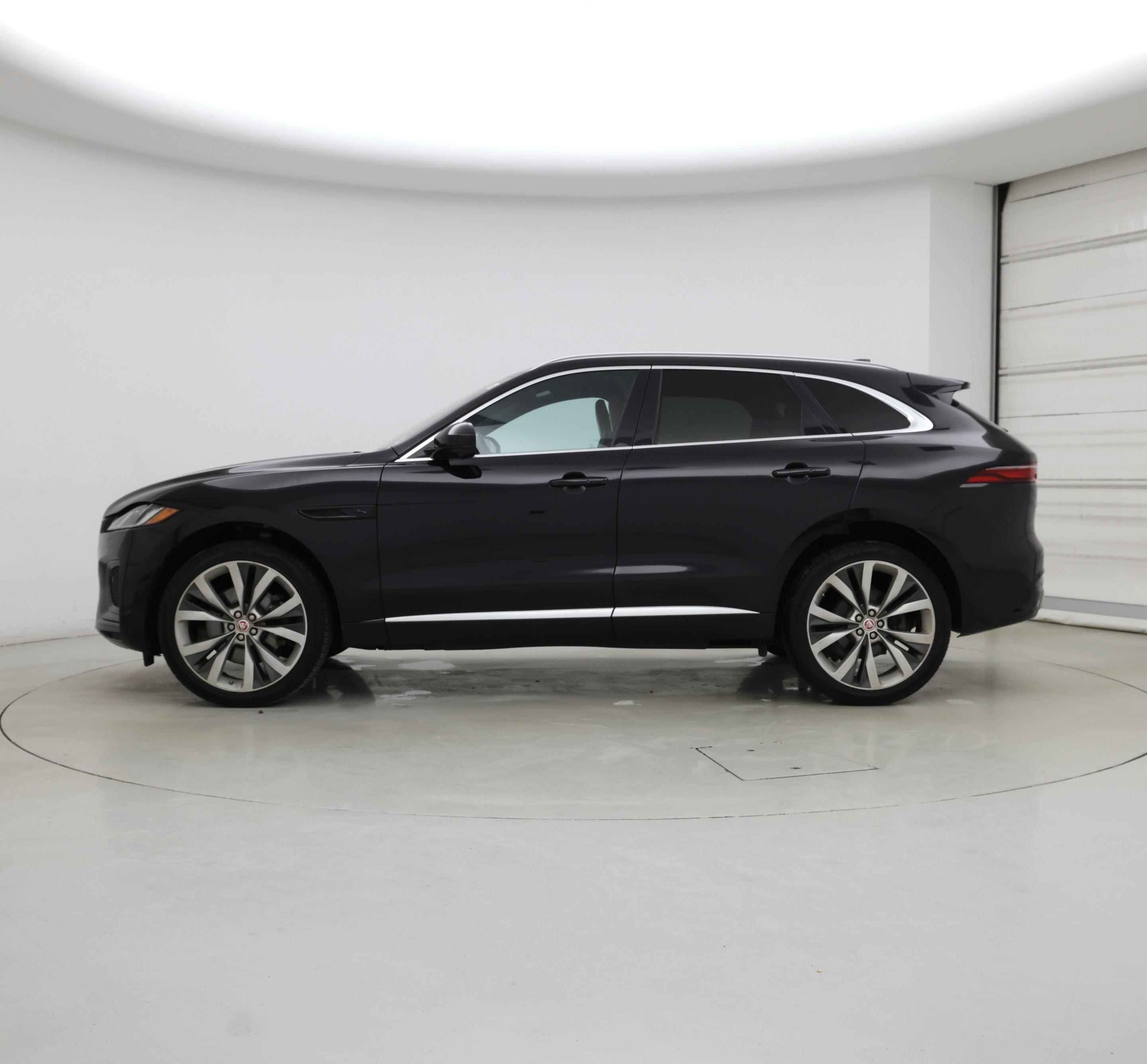 Thumbnail: 2021 Jaguar F-Pace - 3