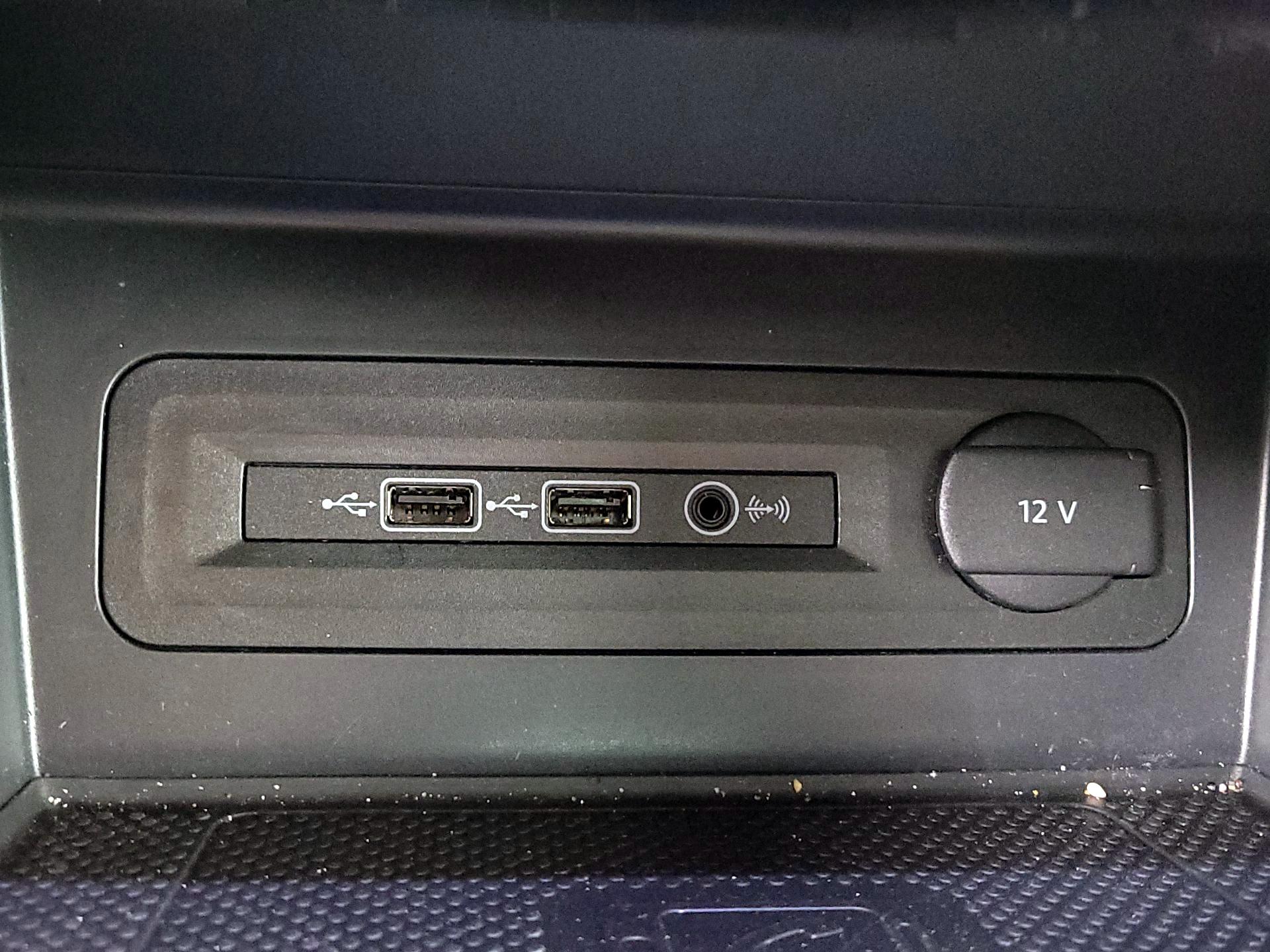 Thumbnail: 2021 Volkswagen Atlas - 19