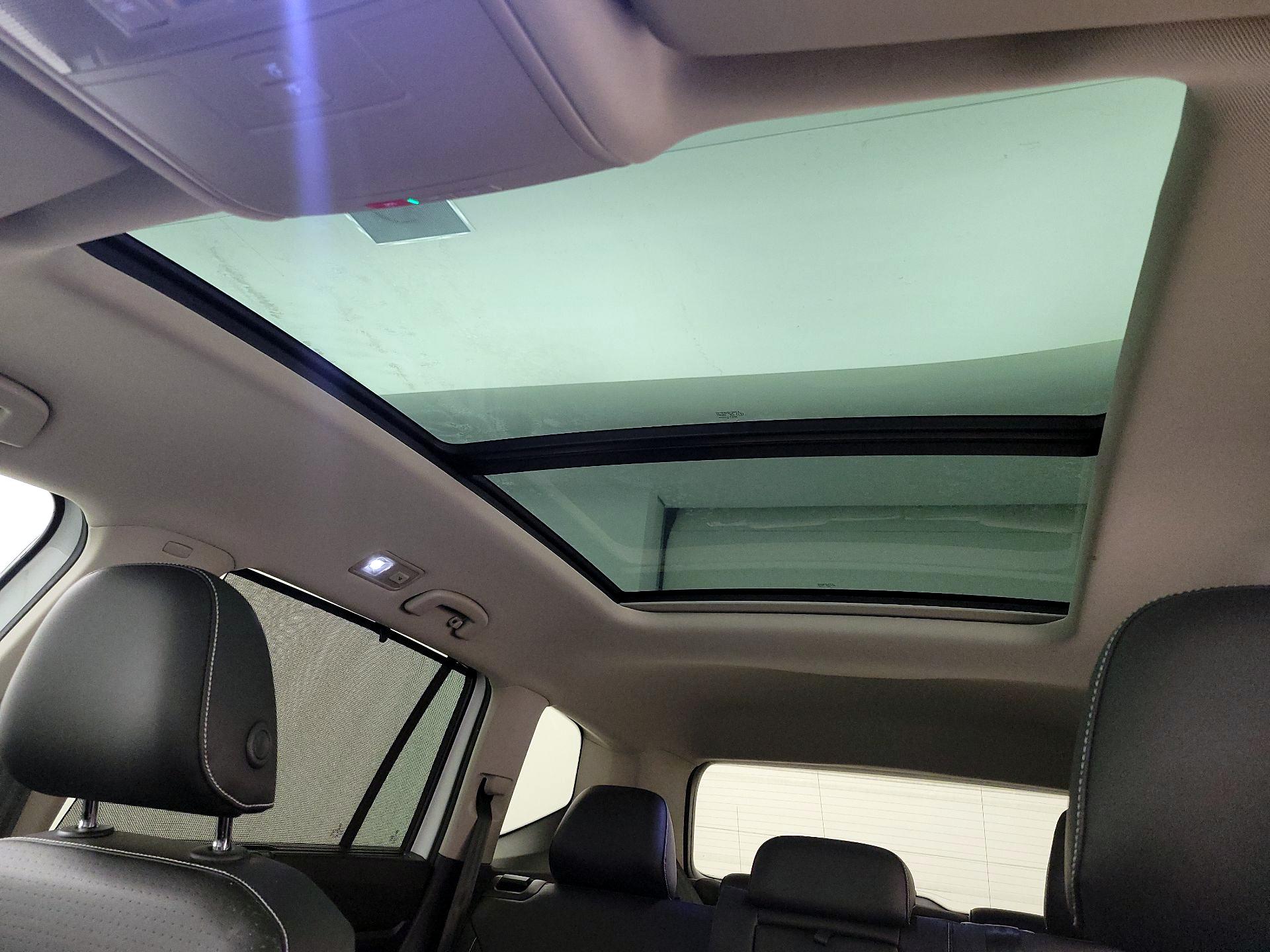 Thumbnail: 2021 Volkswagen Atlas - 20