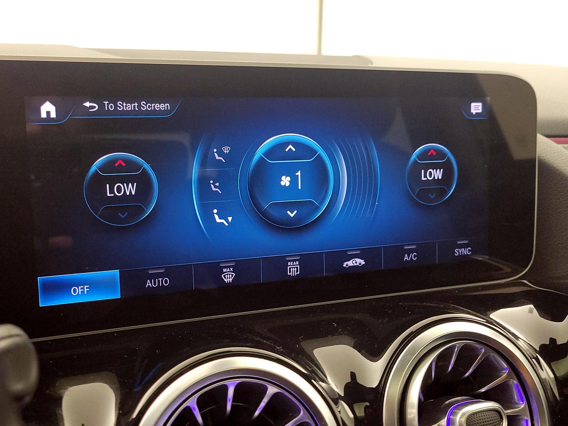 Thumbnail: 2021 Mercedes-Benz GLA - 16