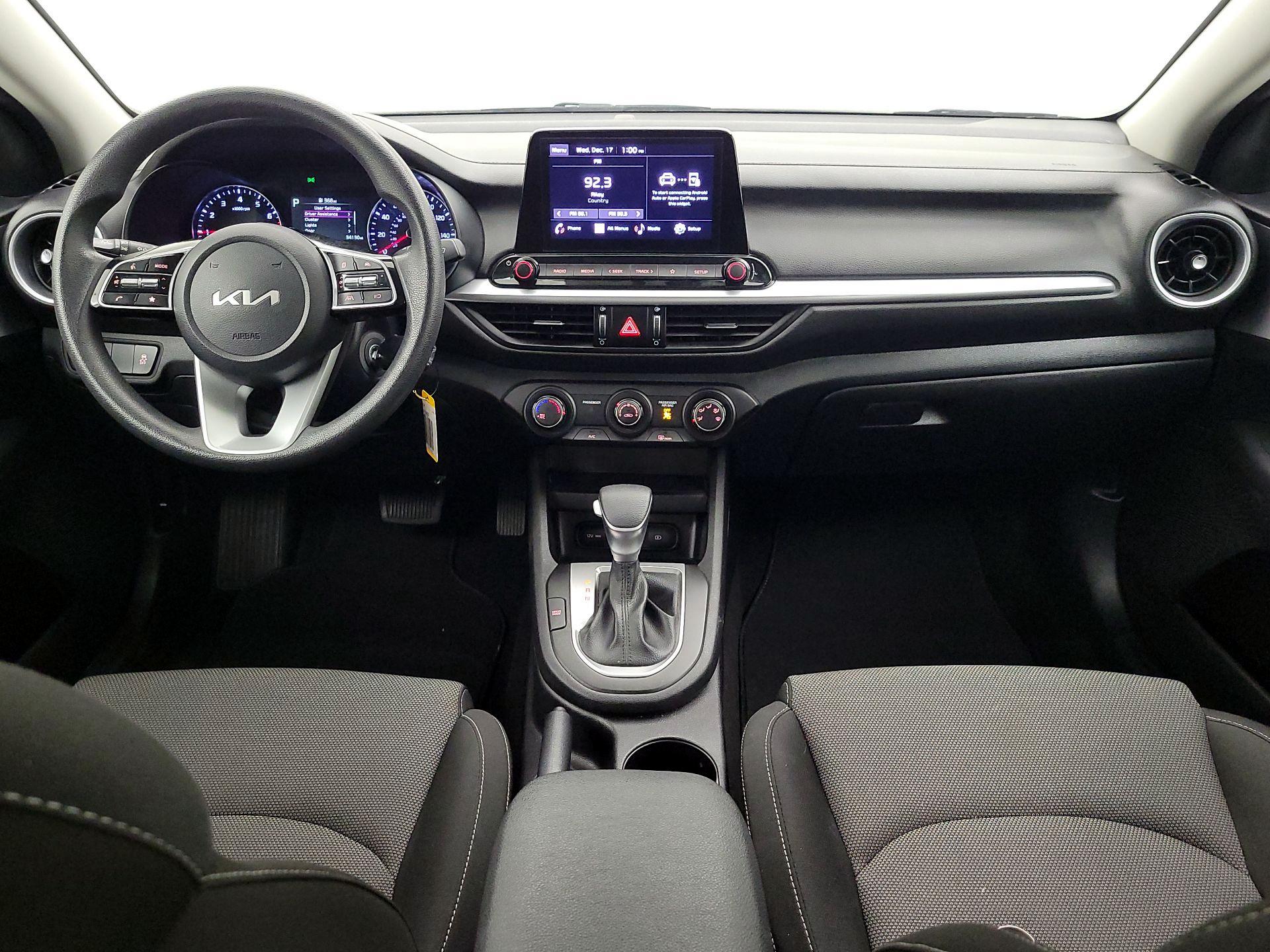 Thumbnail: 2024 Kia Forte - 9