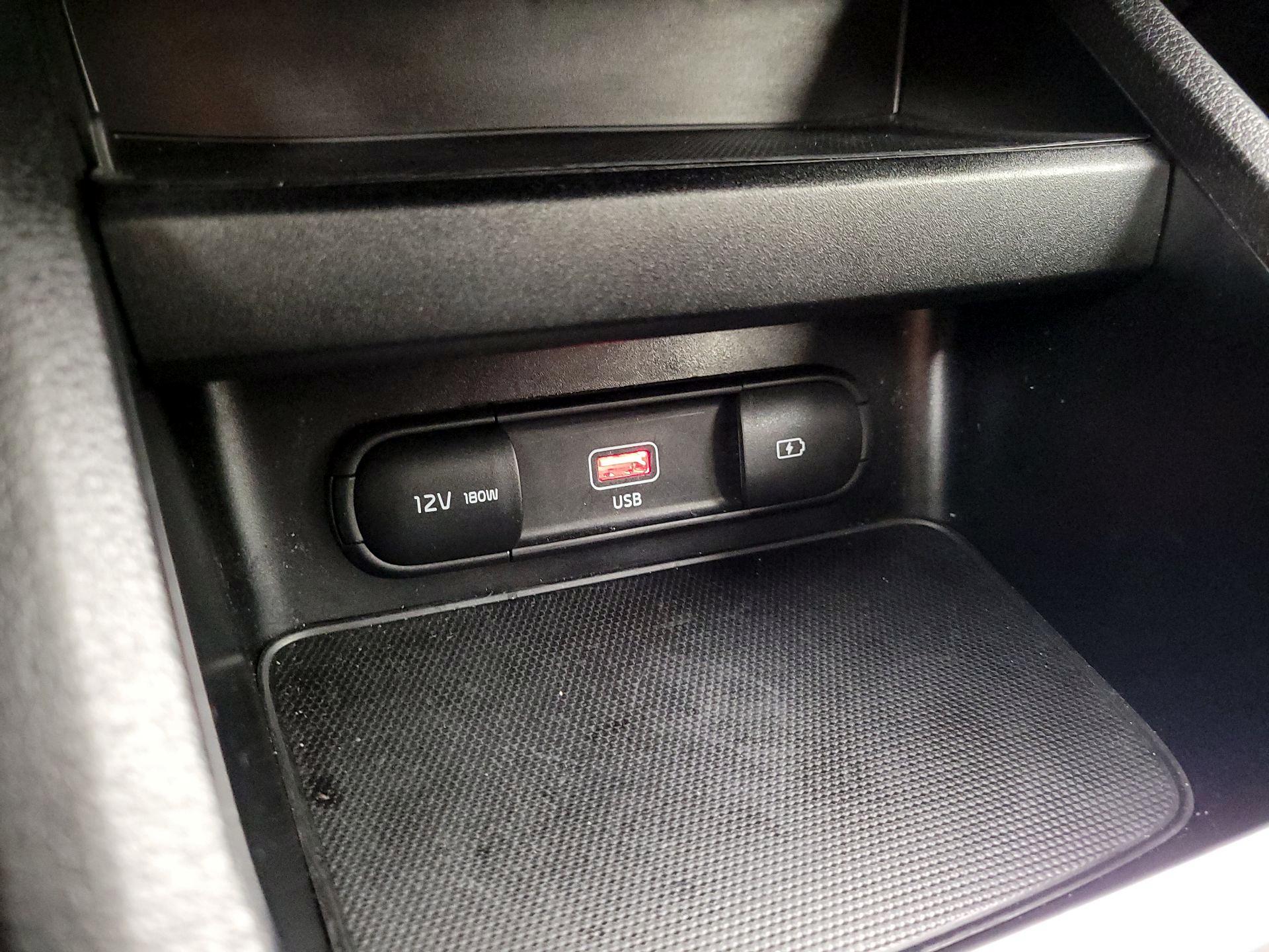 Thumbnail: 2024 Kia Forte - 18