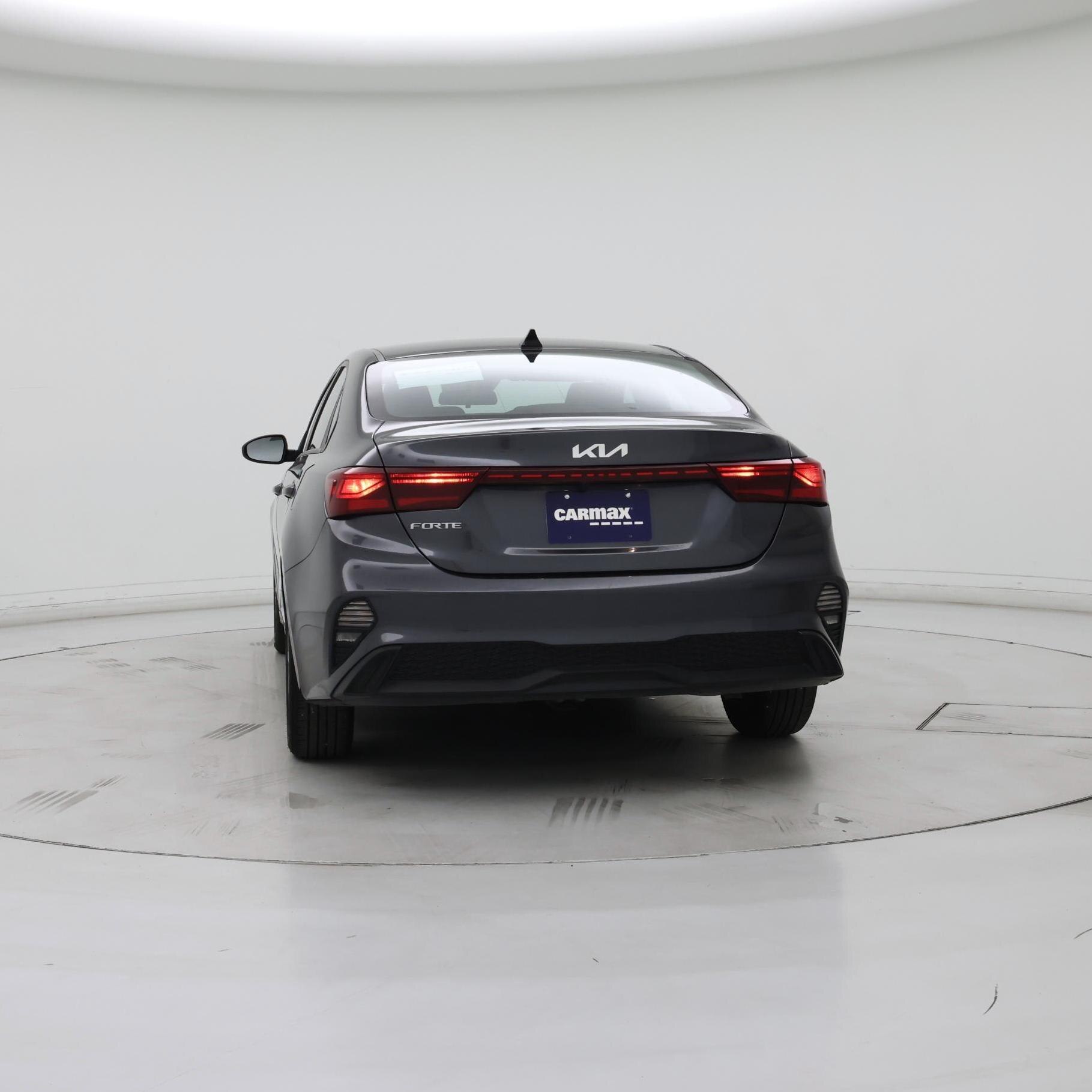 Thumbnail: 2024 Kia Forte - 6