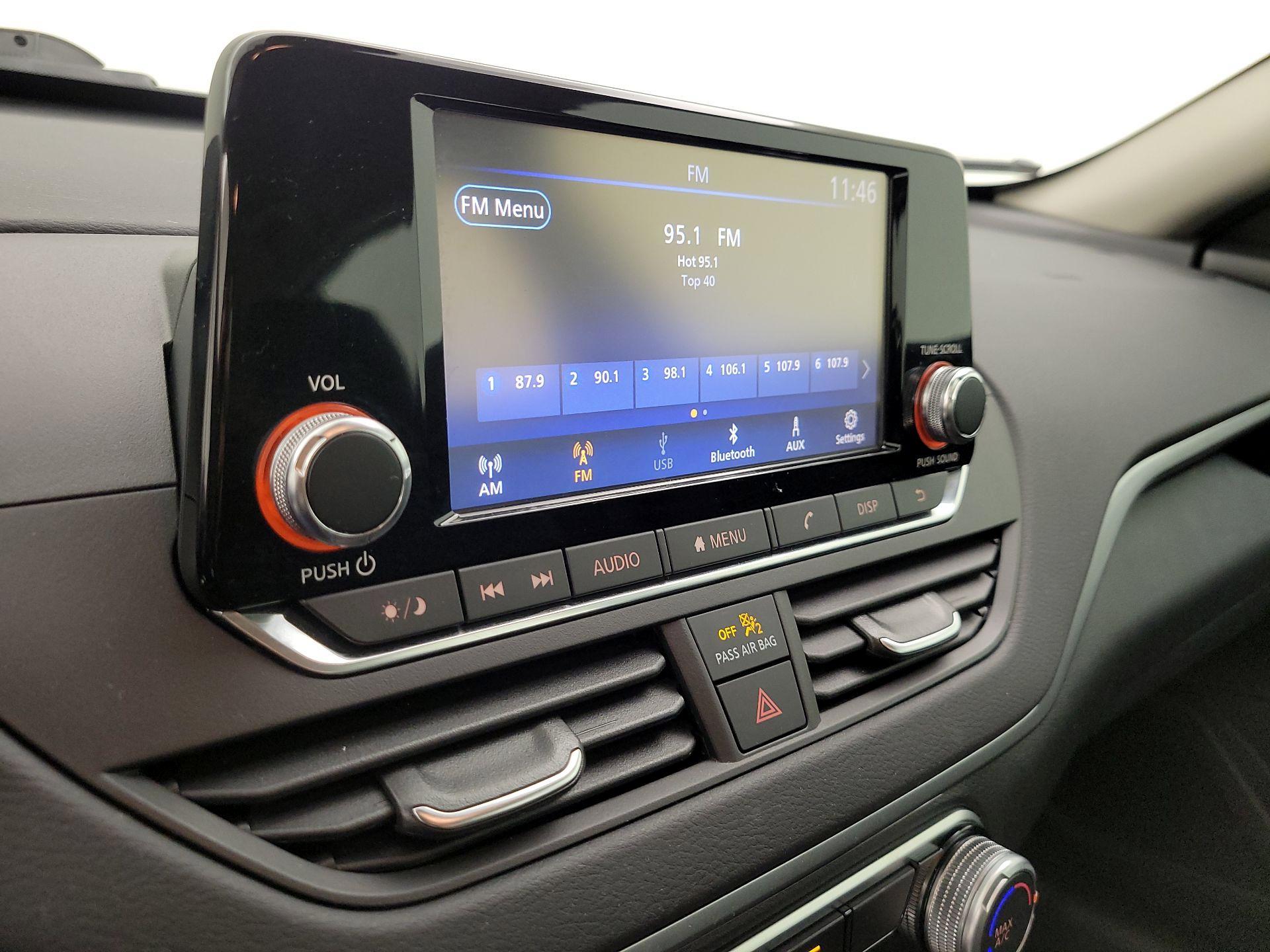 Thumbnail: 2021 Nissan Altima - 15