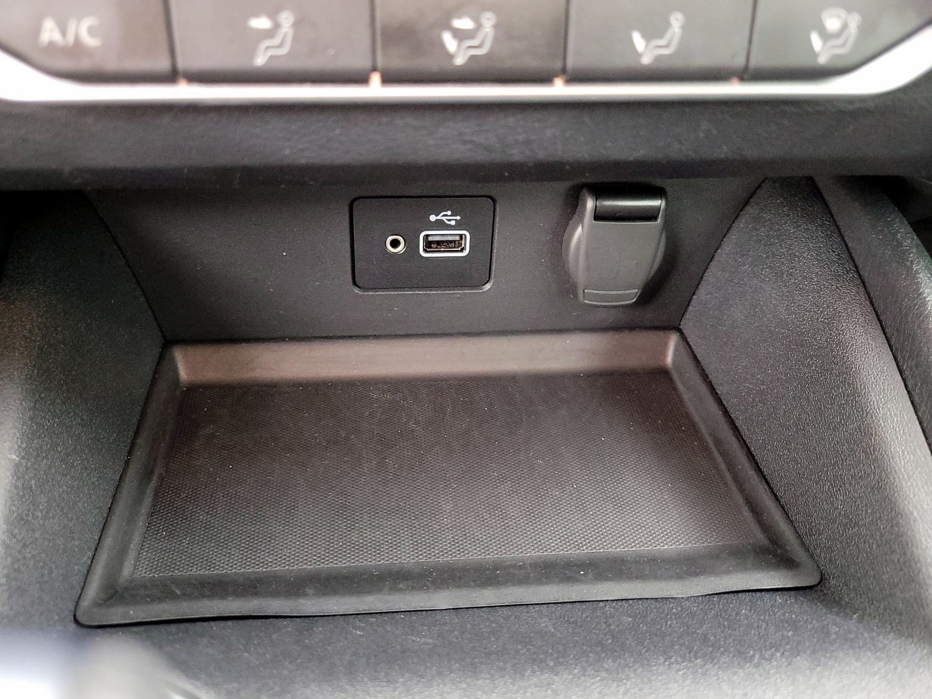 Thumbnail: 2021 Nissan Altima - 18