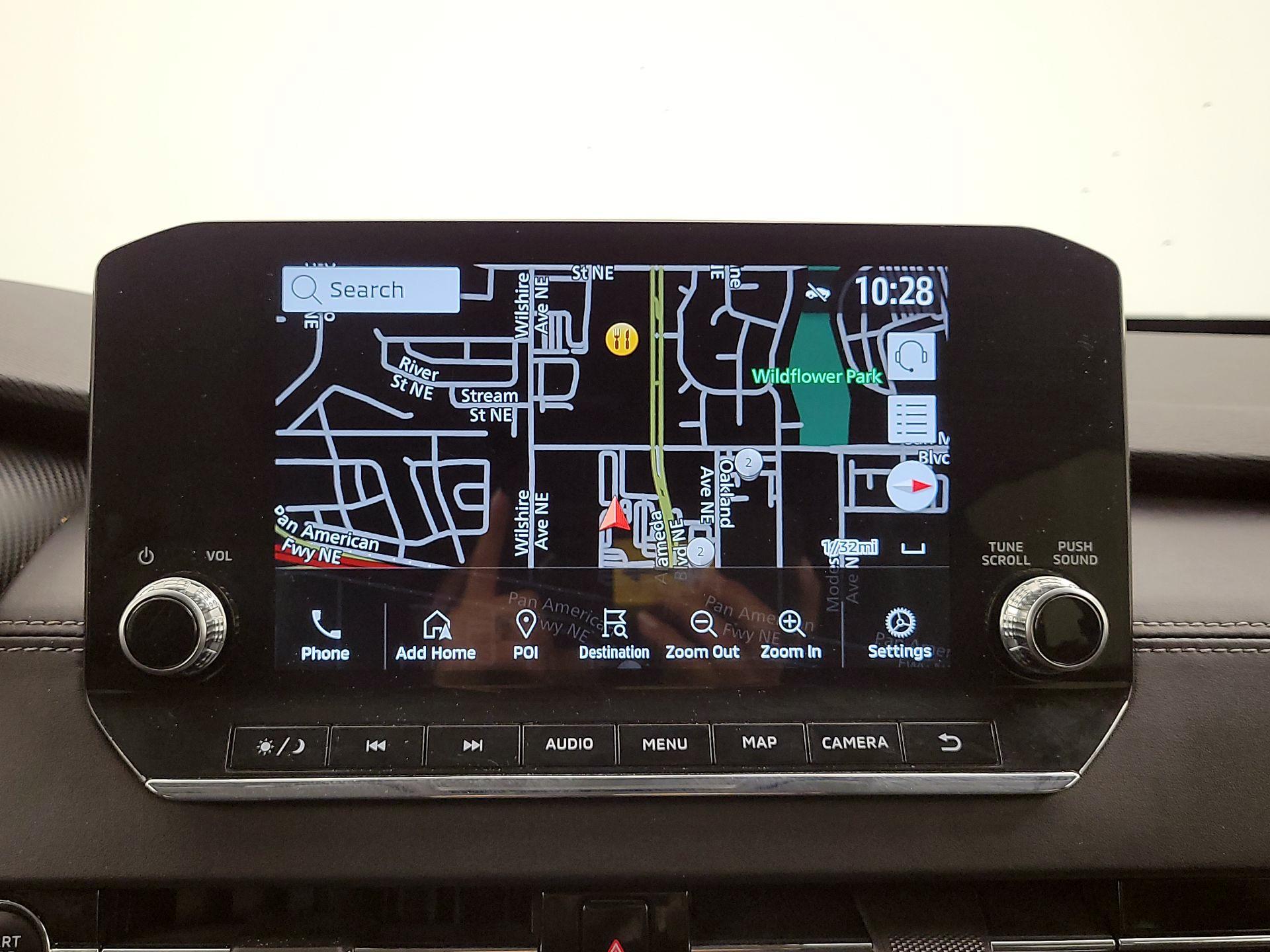 Thumbnail: 2024 Mitsubishi Outlander - 14