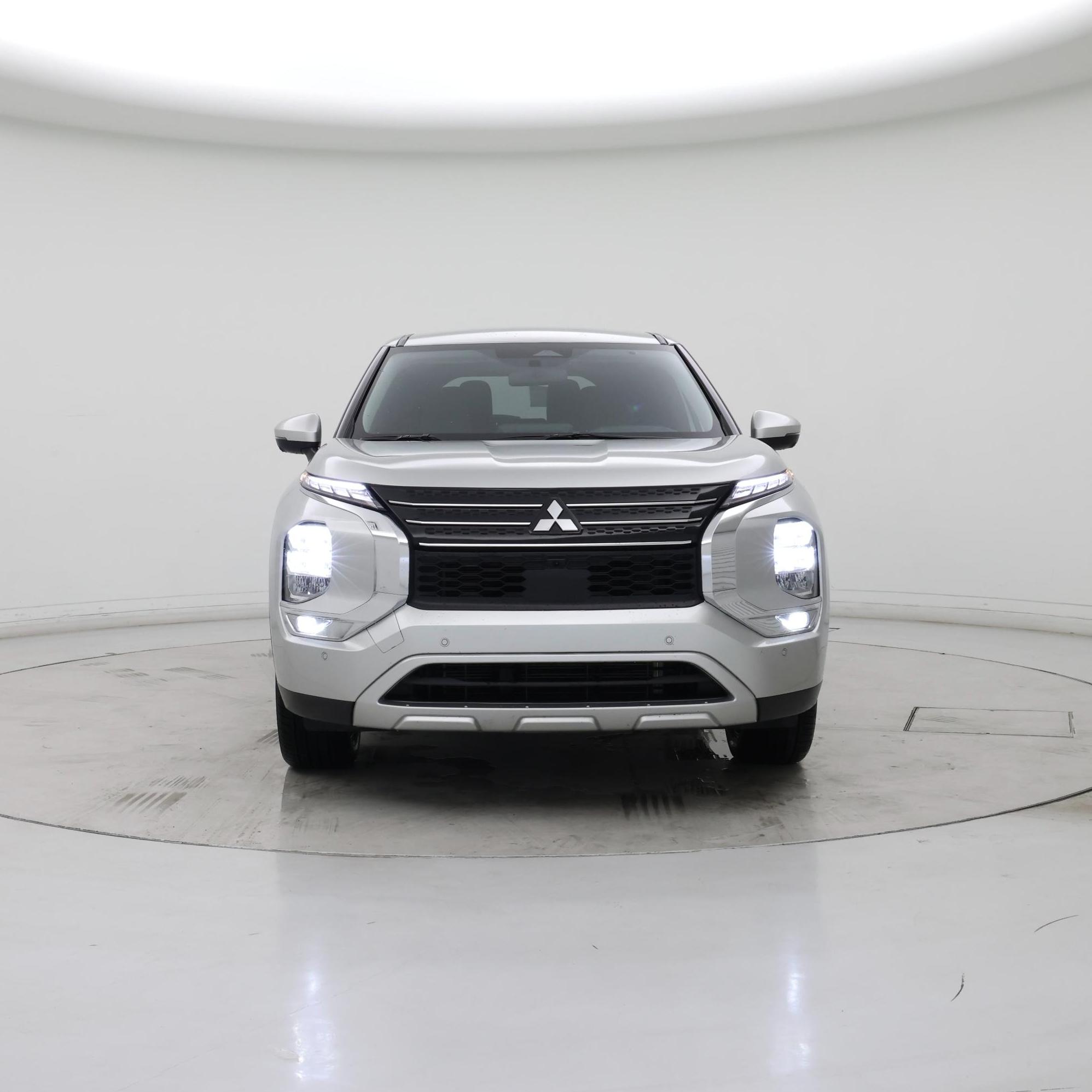 Thumbnail: 2024 Mitsubishi Outlander - 5