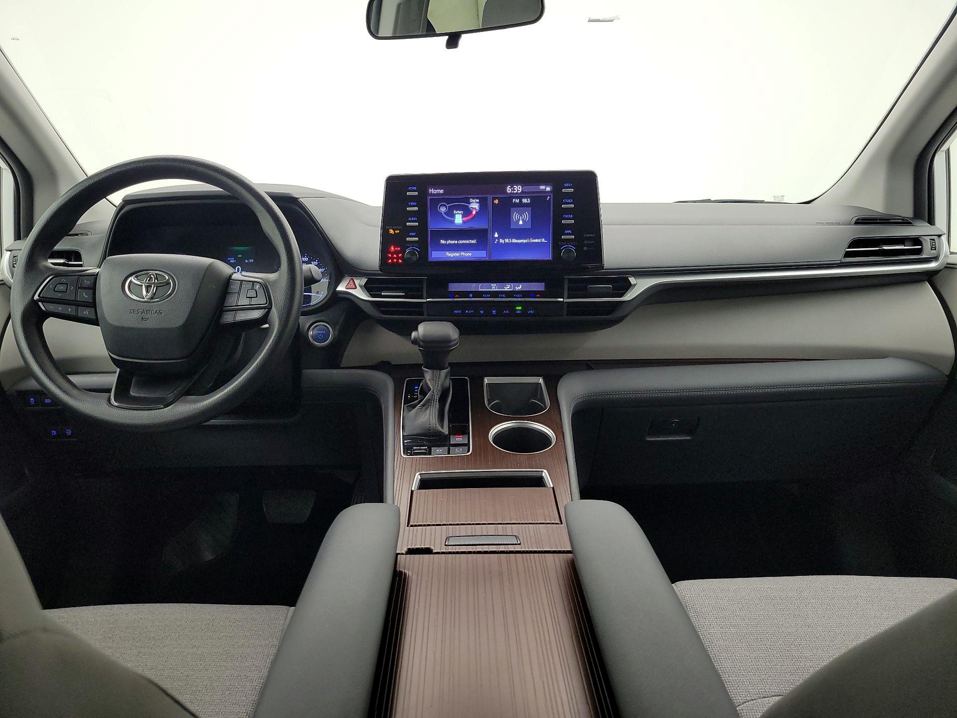 Thumbnail: 2024 Toyota Sienna - 8