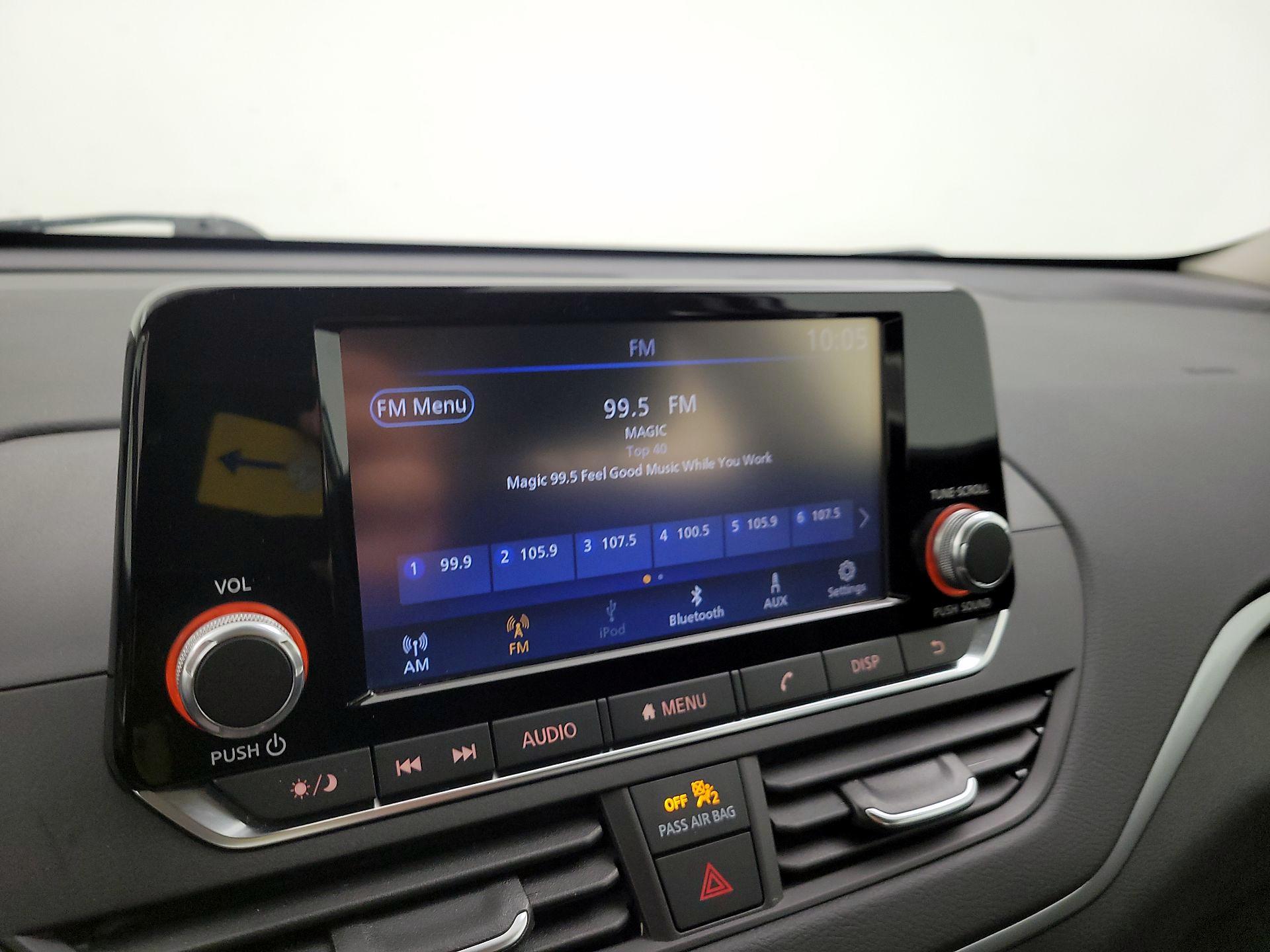 Thumbnail: 2021 Nissan Altima - 15