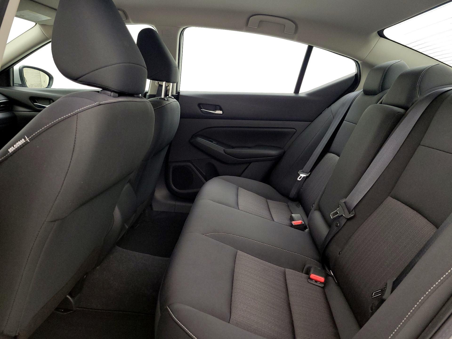 Thumbnail: 2021 Nissan Altima - 19