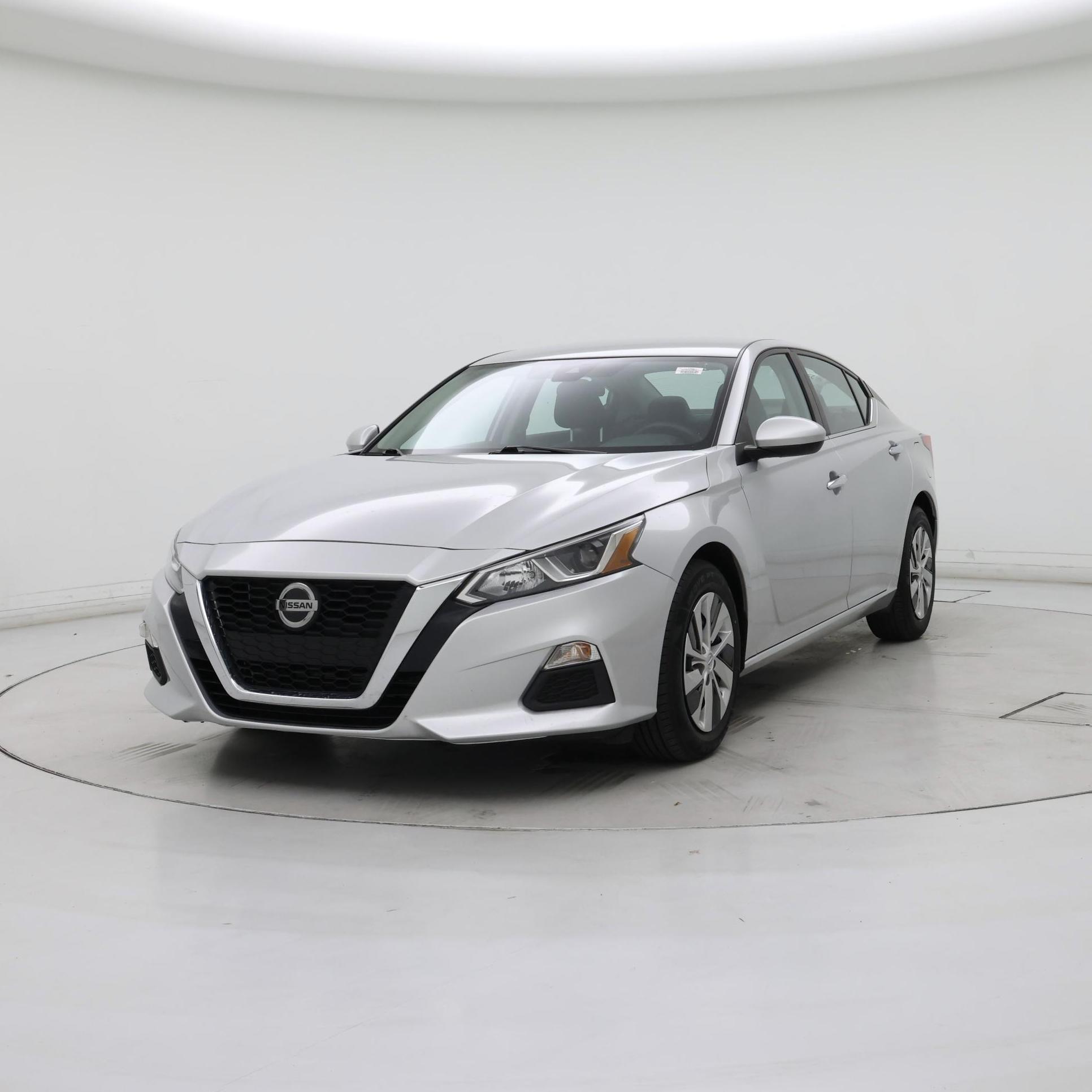 Thumbnail: 2021 Nissan Altima - 4