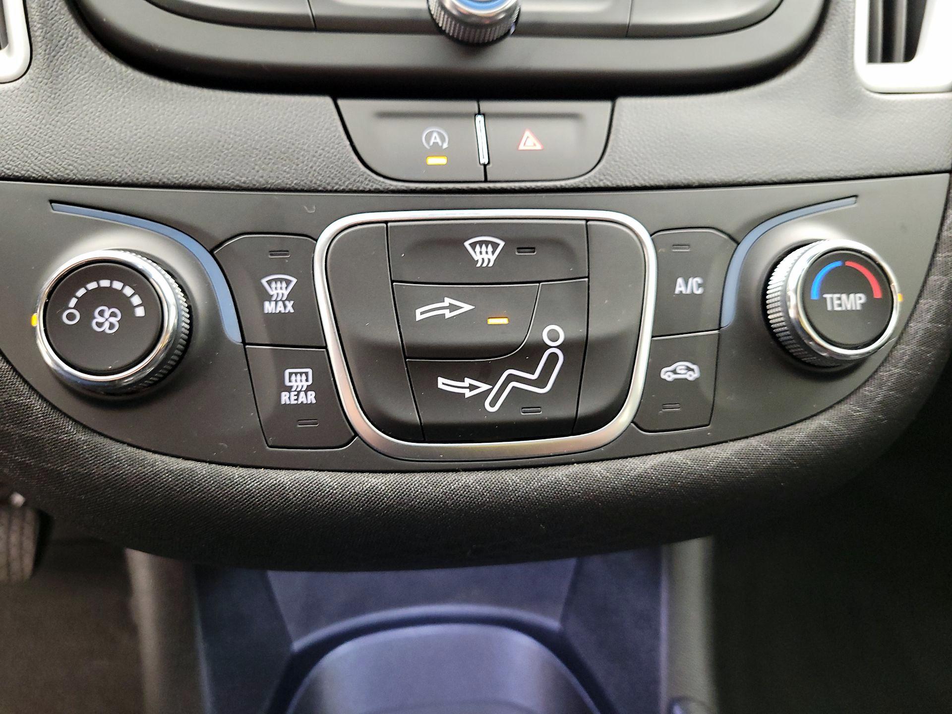 Thumbnail: 2023 Chevrolet Malibu - 13