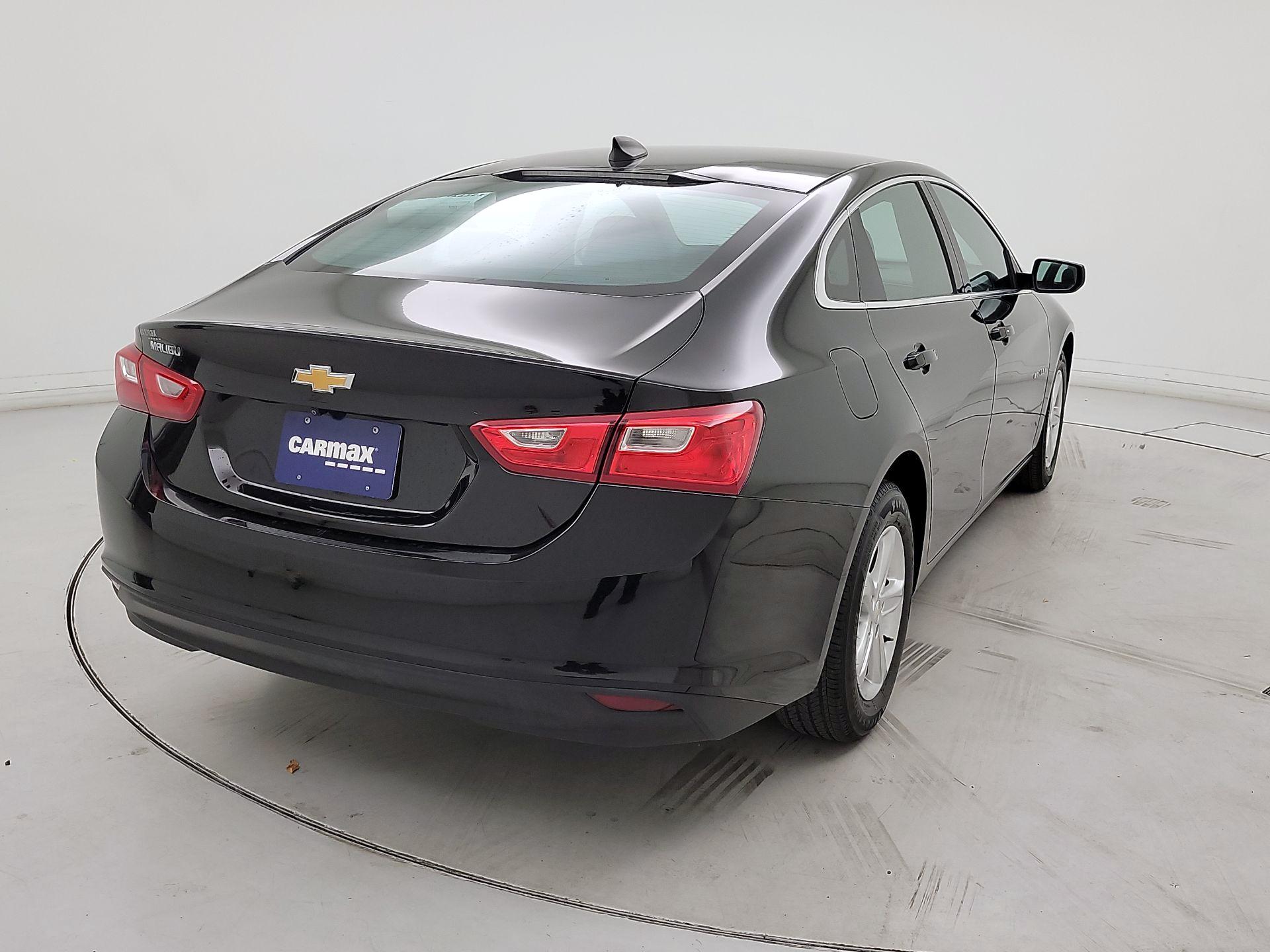 Thumbnail: 2023 Chevrolet Malibu - 5