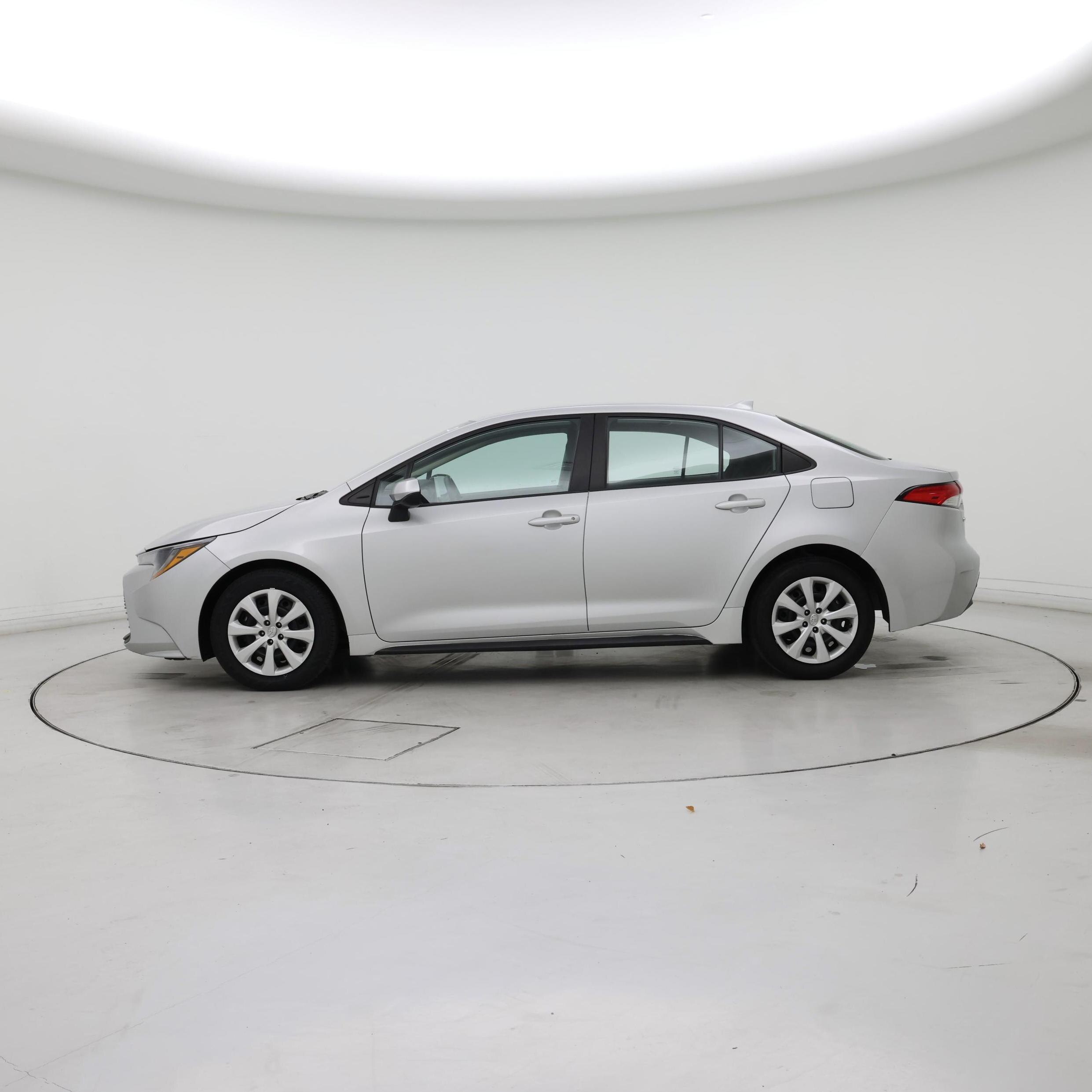 Thumbnail: 2024 Toyota Corolla - 3