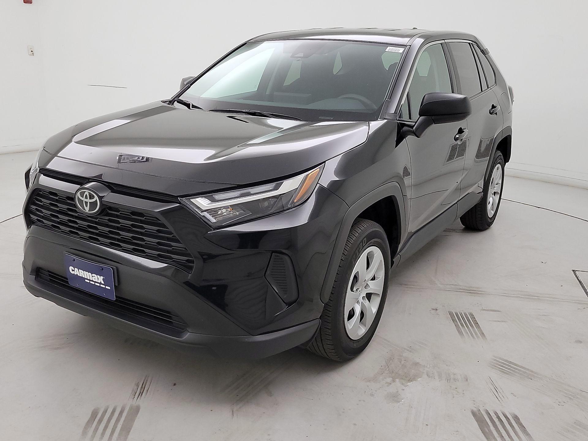 Thumbnail: 2024 Toyota RAV4 - 3