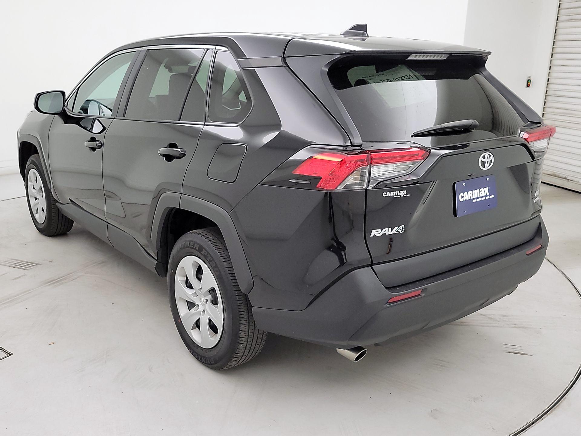 Thumbnail: 2024 Toyota RAV4 - 7