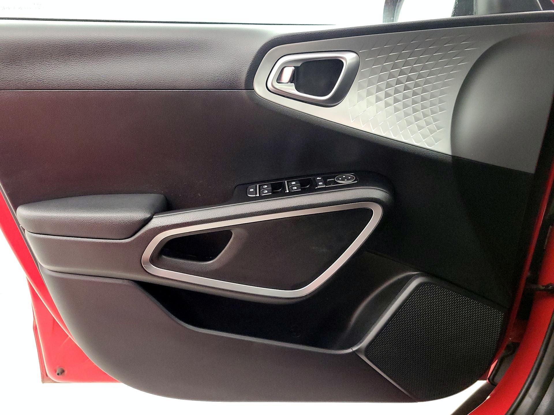 Thumbnail: 2024 Kia Soul - 12