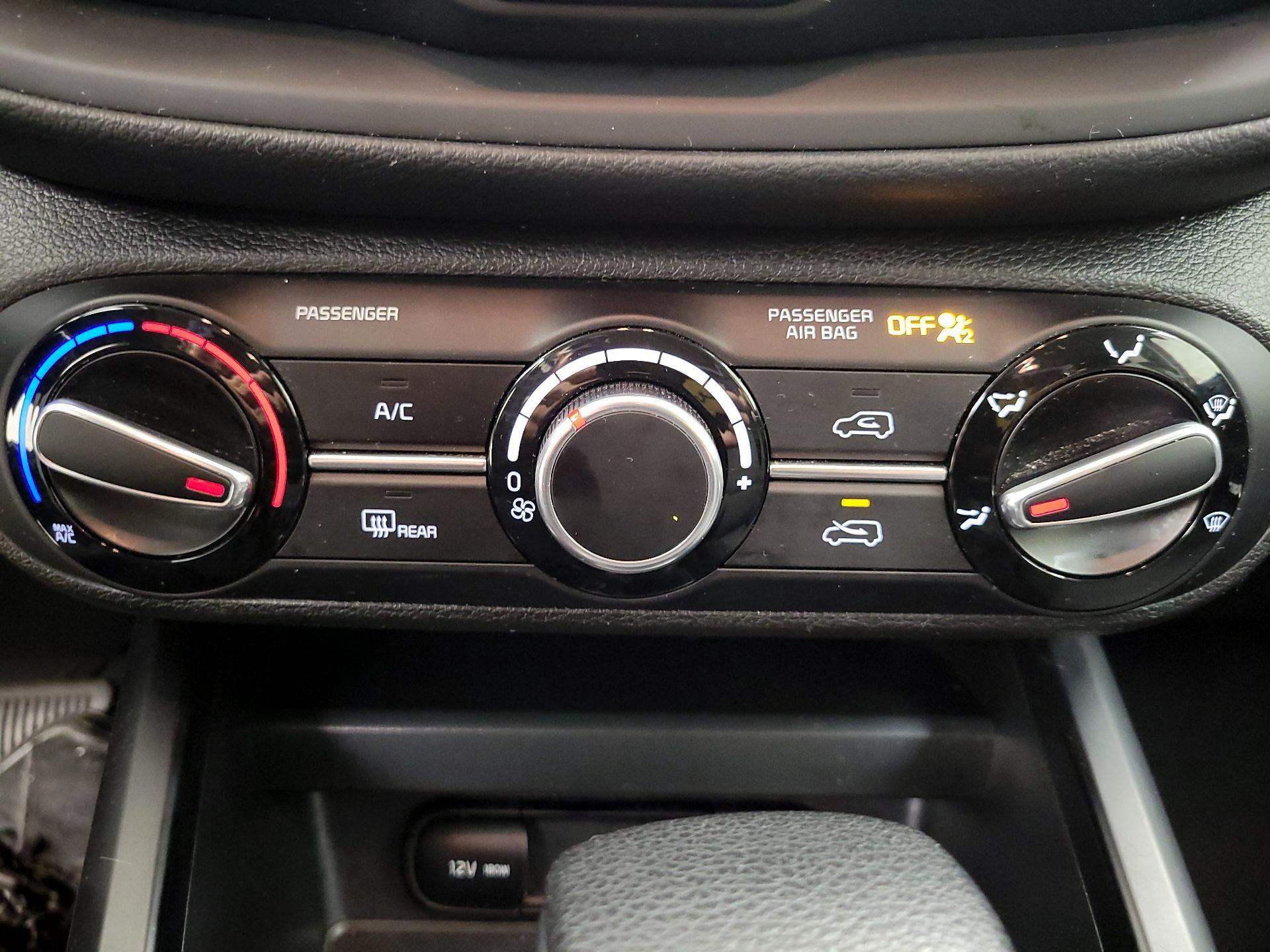 Thumbnail: 2024 Kia Soul - 16