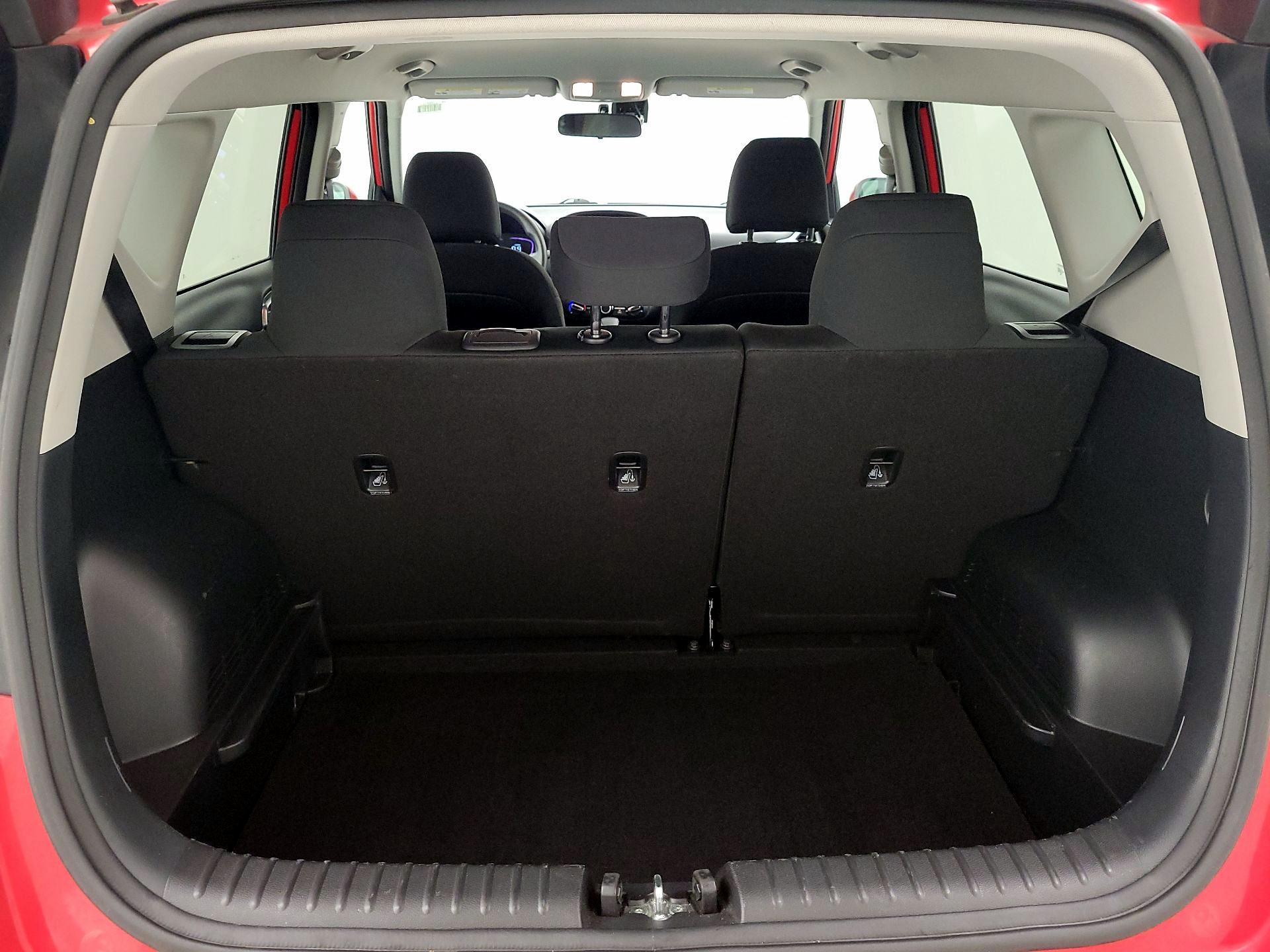 Thumbnail: 2024 Kia Soul - 20