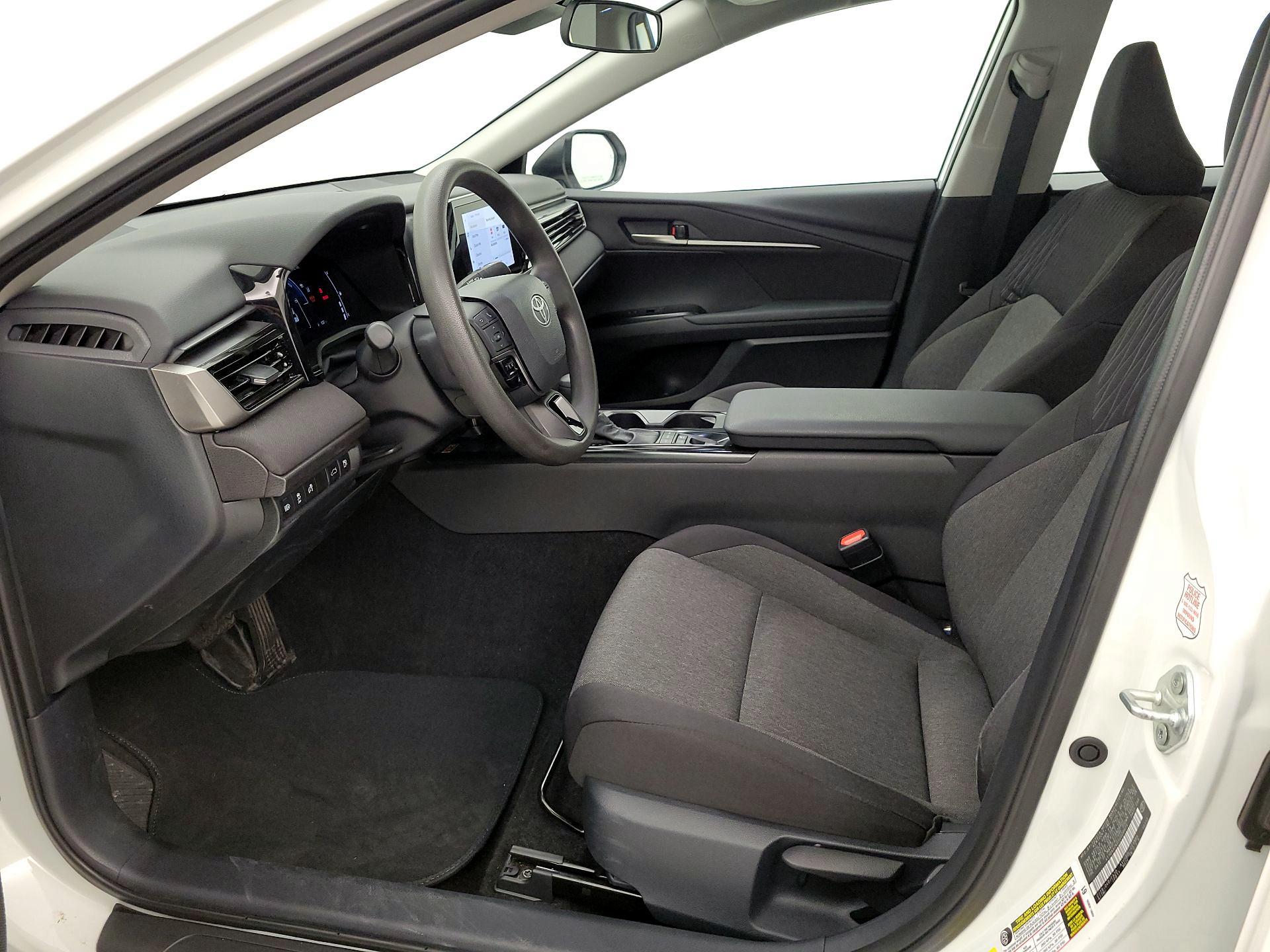 Thumbnail: 2025 Toyota Camry - 11