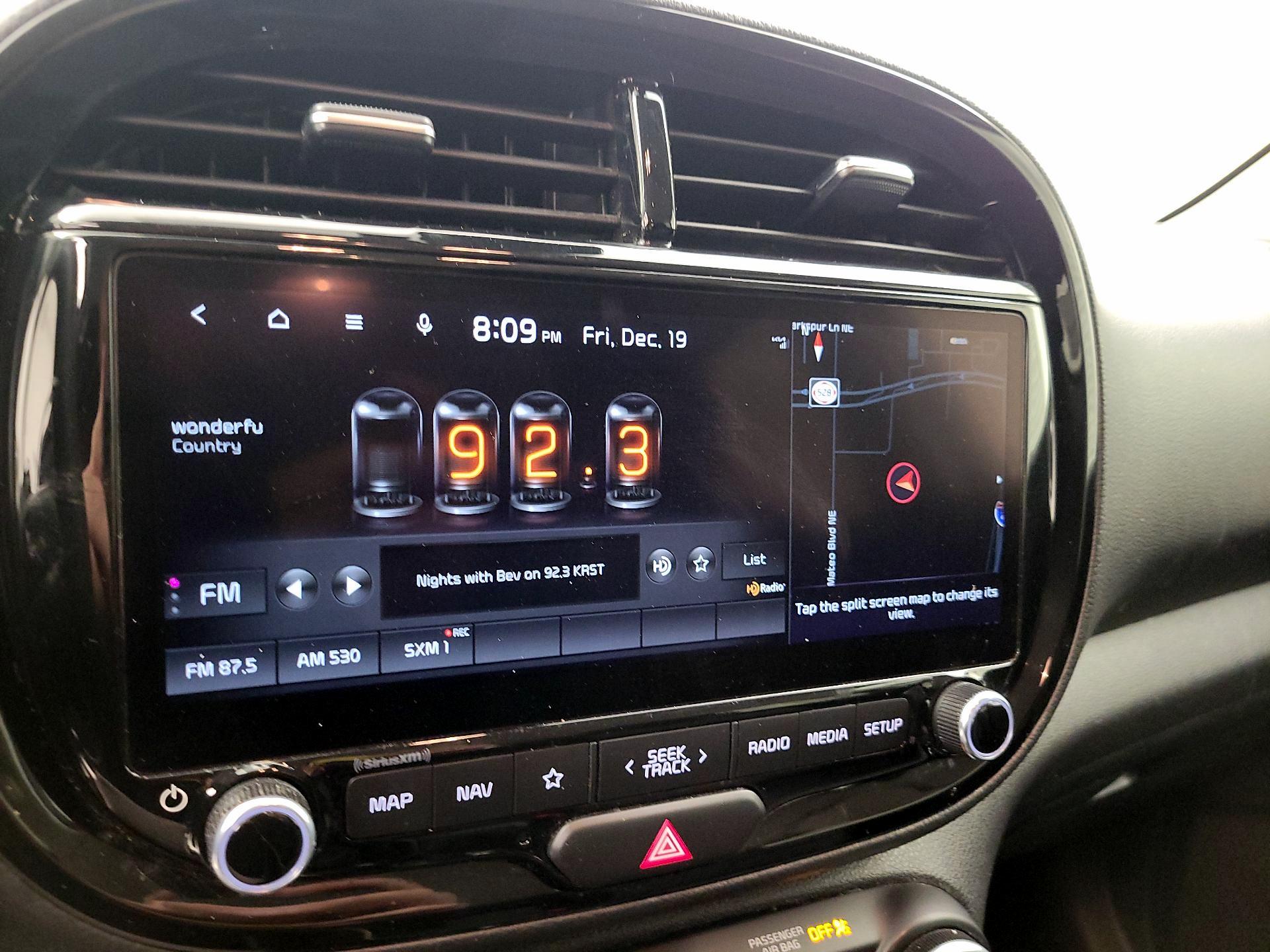 Thumbnail: 2023 Kia Soul - 16