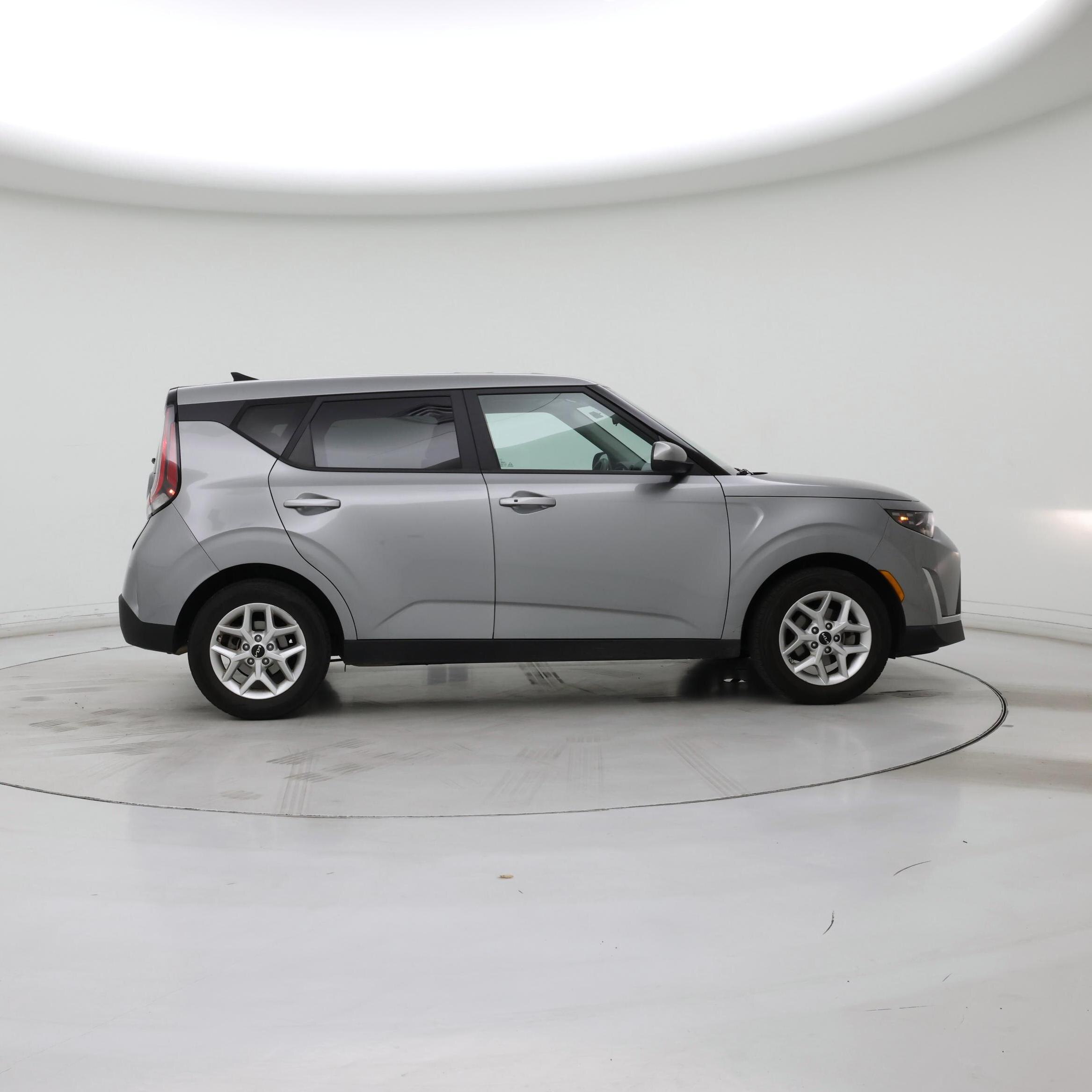 Thumbnail: 2023 Kia Soul - 7