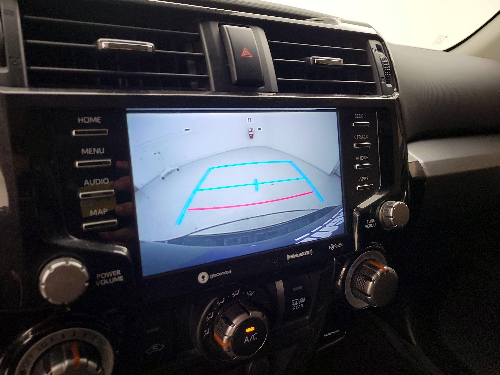 Thumbnail: 2020 Toyota 4Runner - 12