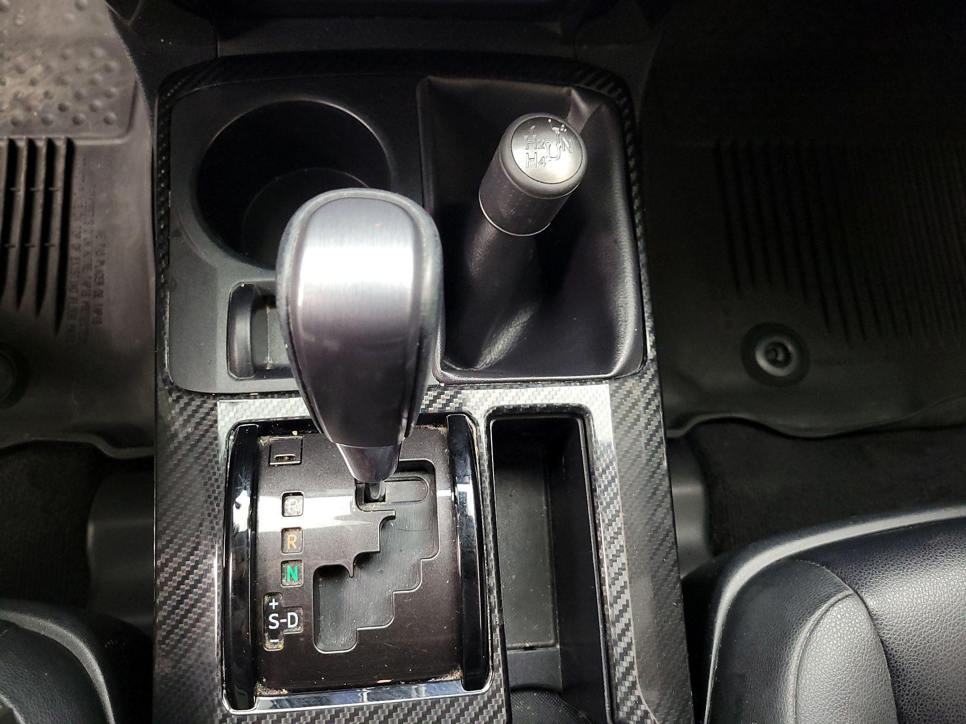 Thumbnail: 2020 Toyota 4Runner - 15