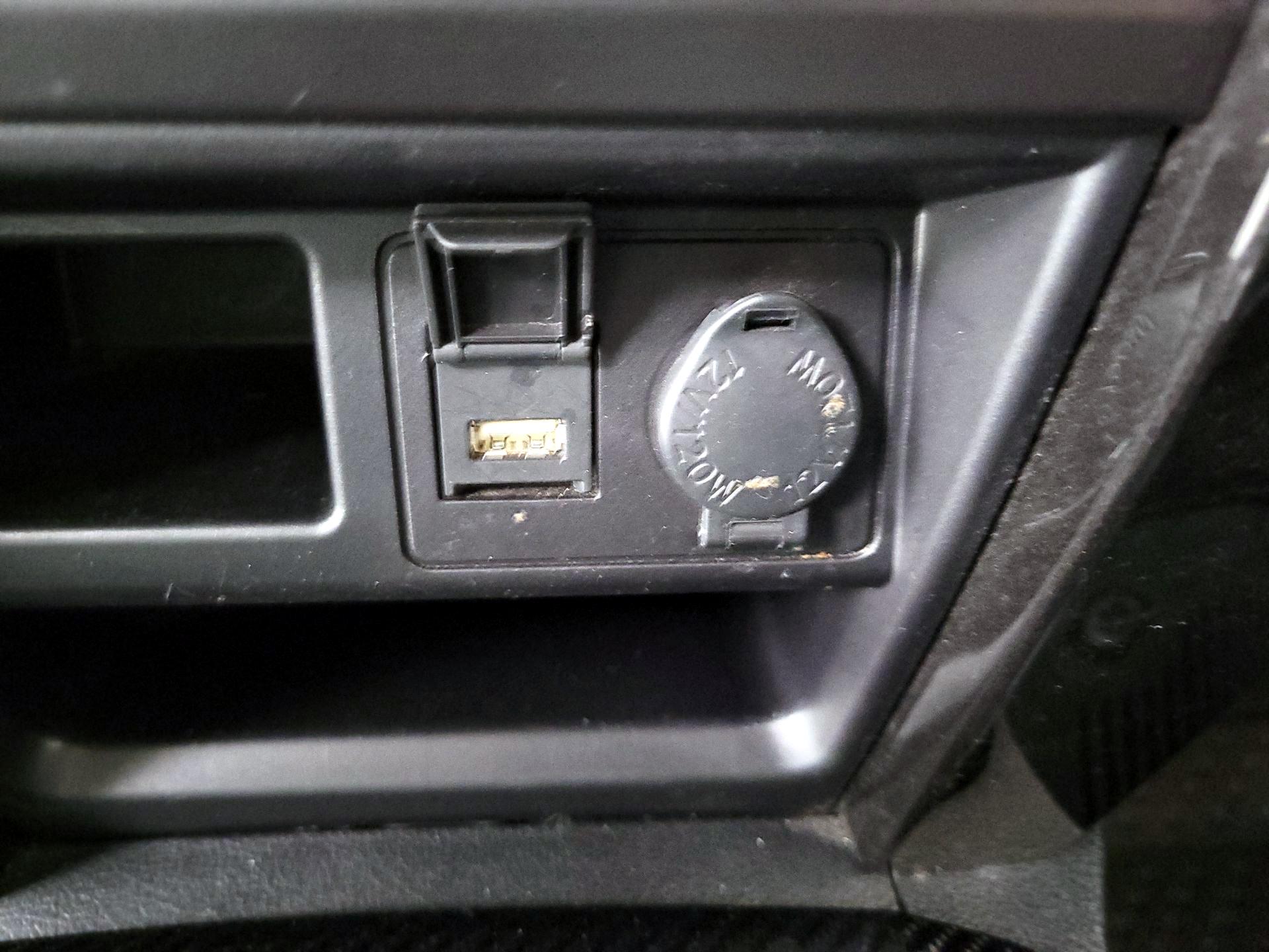 Thumbnail: 2020 Toyota 4Runner - 16