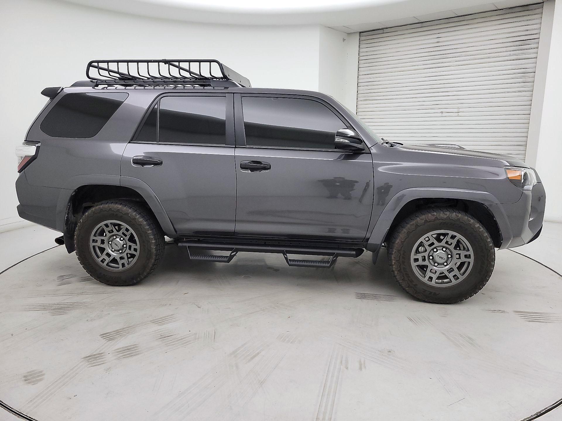 Thumbnail: 2020 Toyota 4Runner - 4