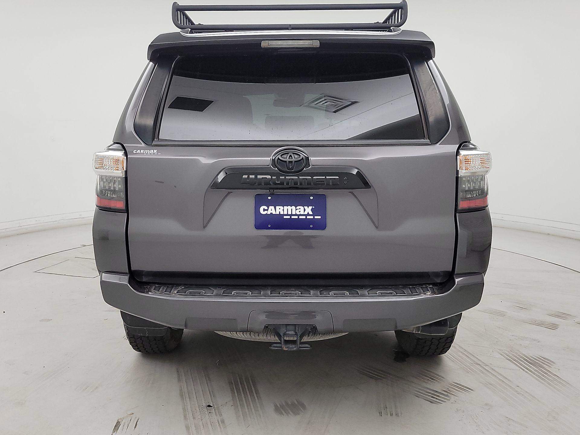 Thumbnail: 2020 Toyota 4Runner - 6