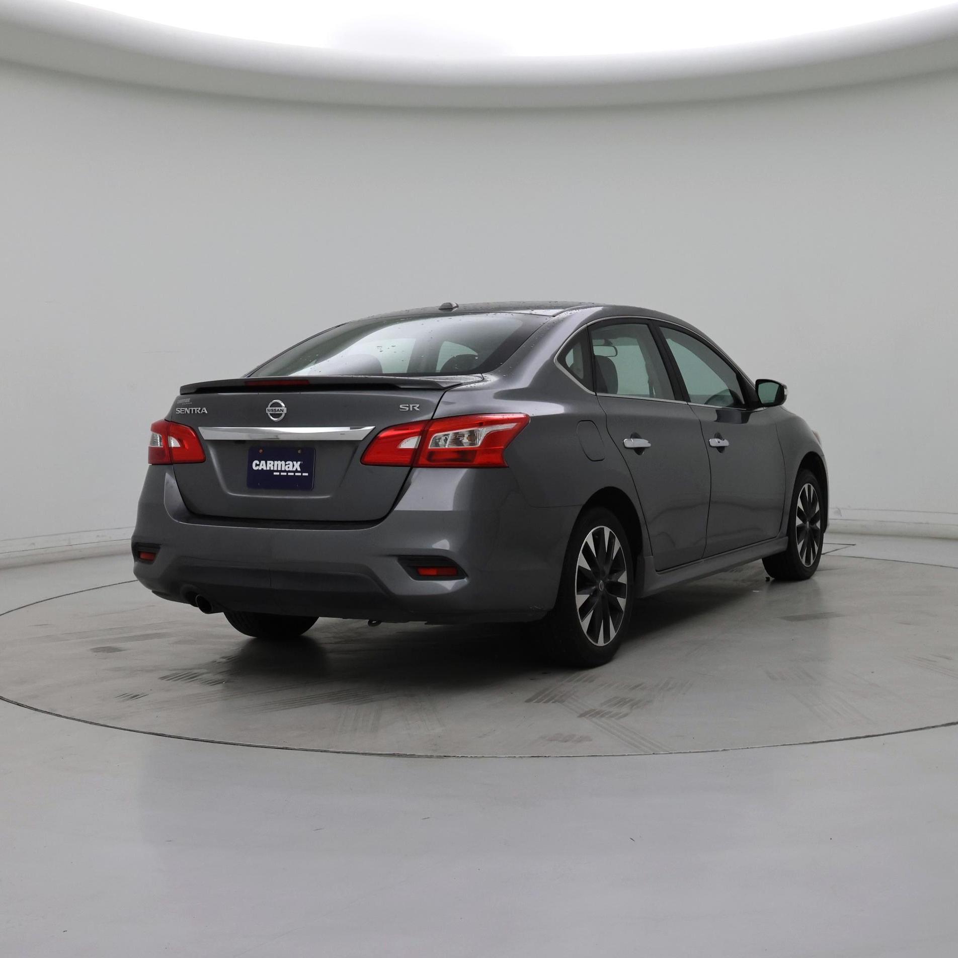 Thumbnail: 2019 Nissan Sentra - 8