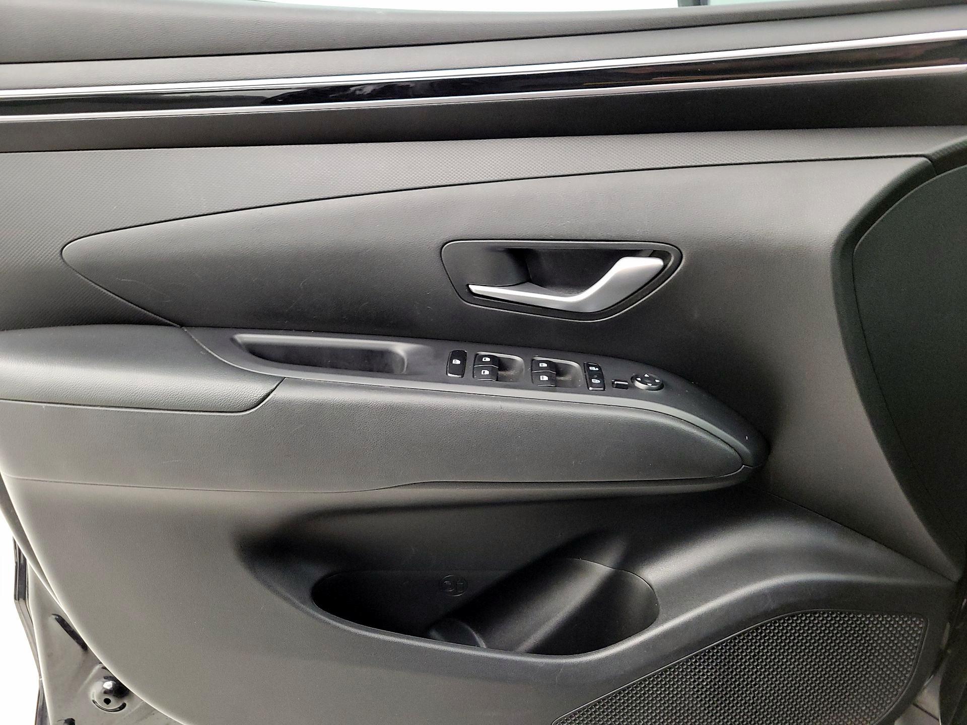 Thumbnail: 2023 Hyundai Santa Cruz - 12