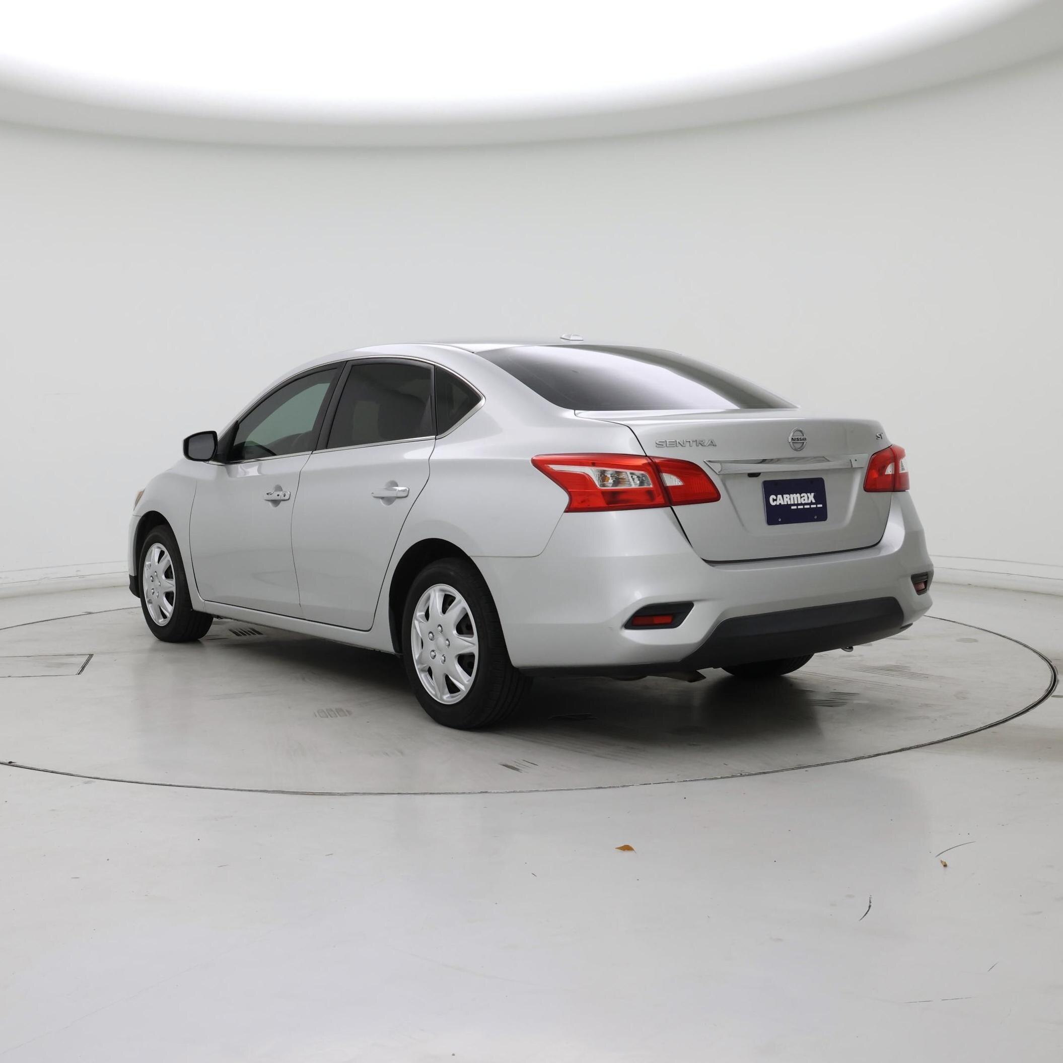 Thumbnail: 2017 Nissan Sentra - 2