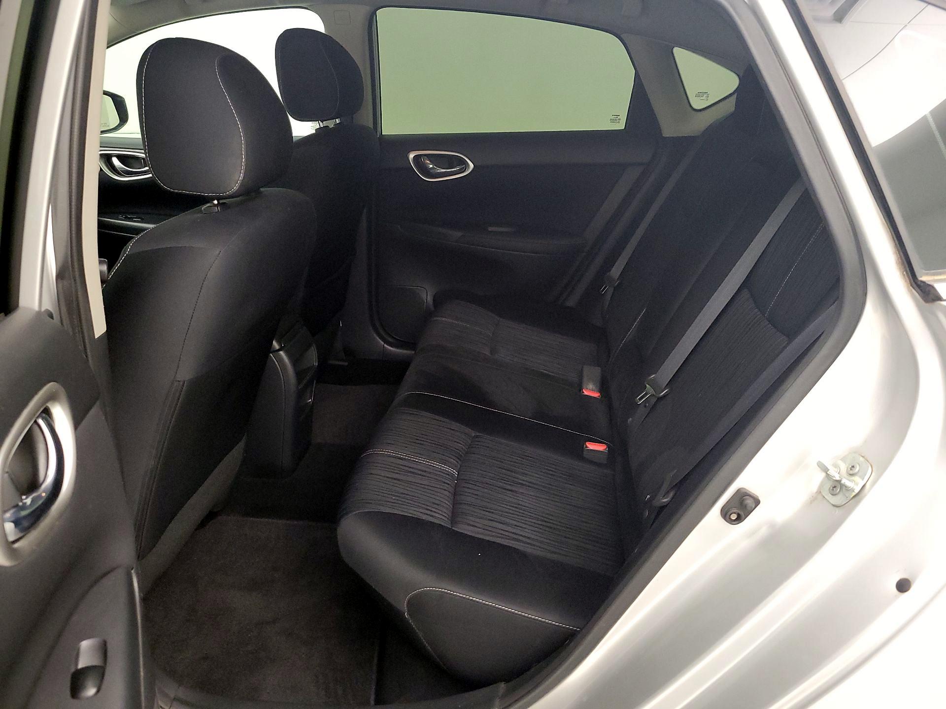 Thumbnail: 2017 Nissan Sentra - 19